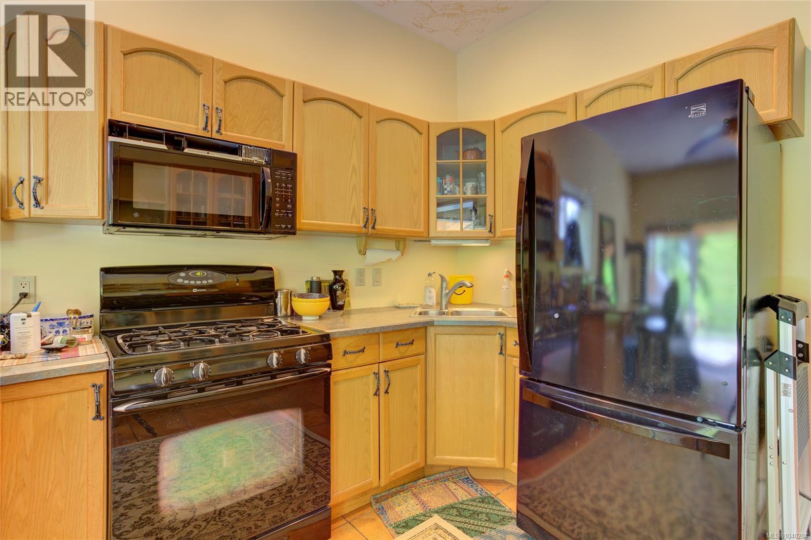 9857 Youbou Rd Property Photo 55