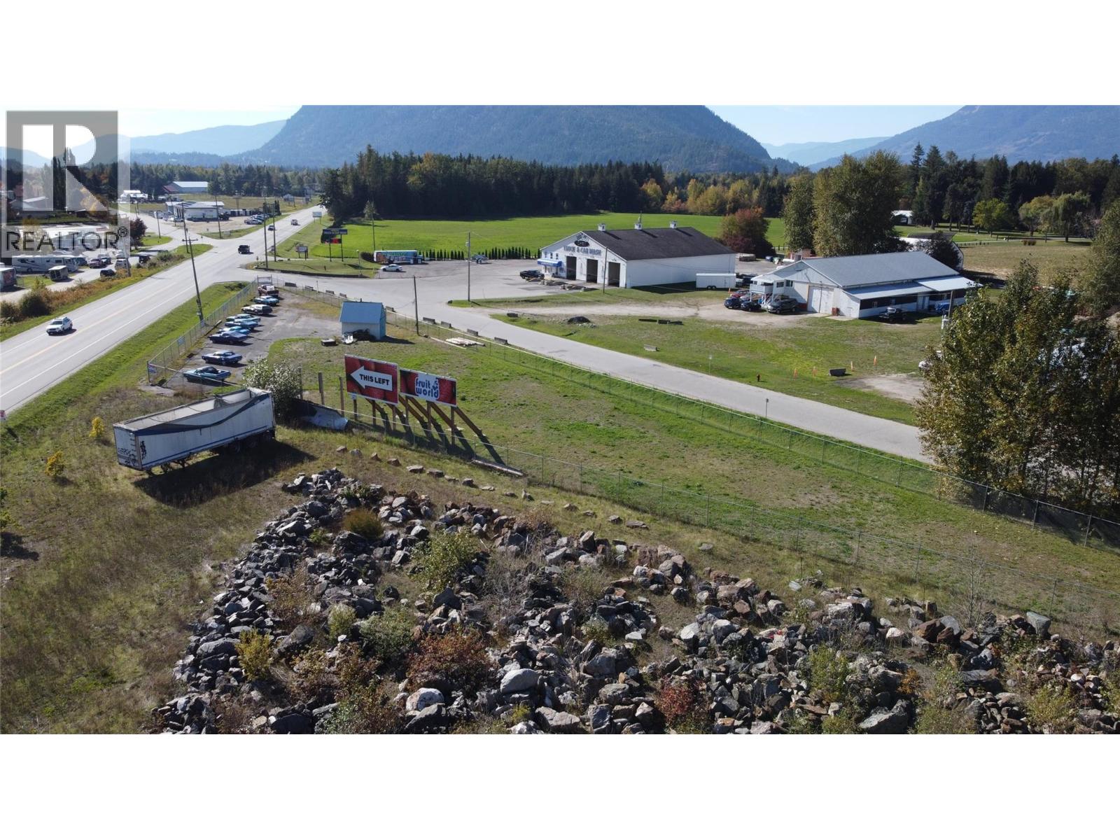 1310 Trans Canada Highway Property Photo 11