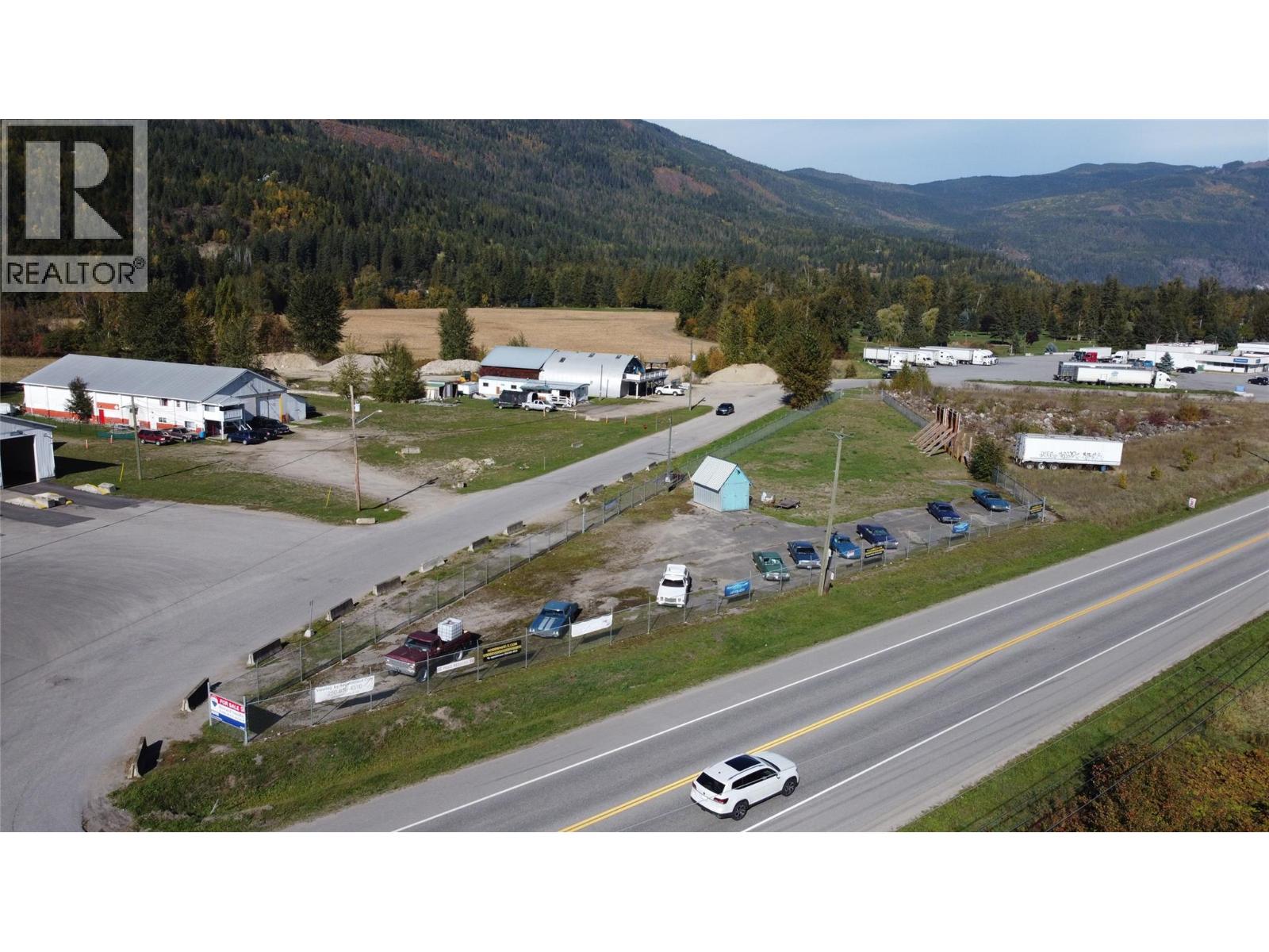 1310 Trans Canada Highway Property Photo 17