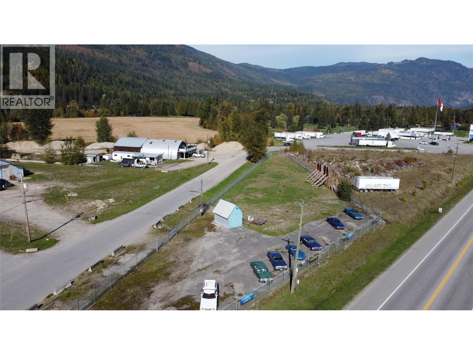 1310 Trans Canada Highway Property Photo 18