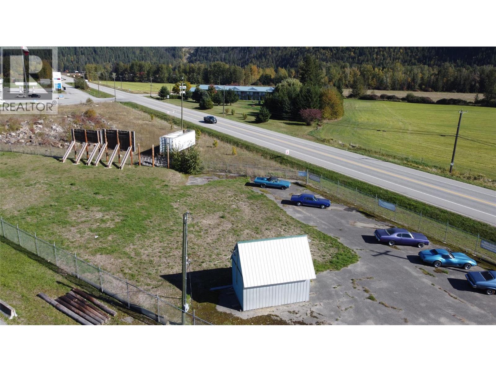 1310 Trans Canada Highway Property Photo 19
