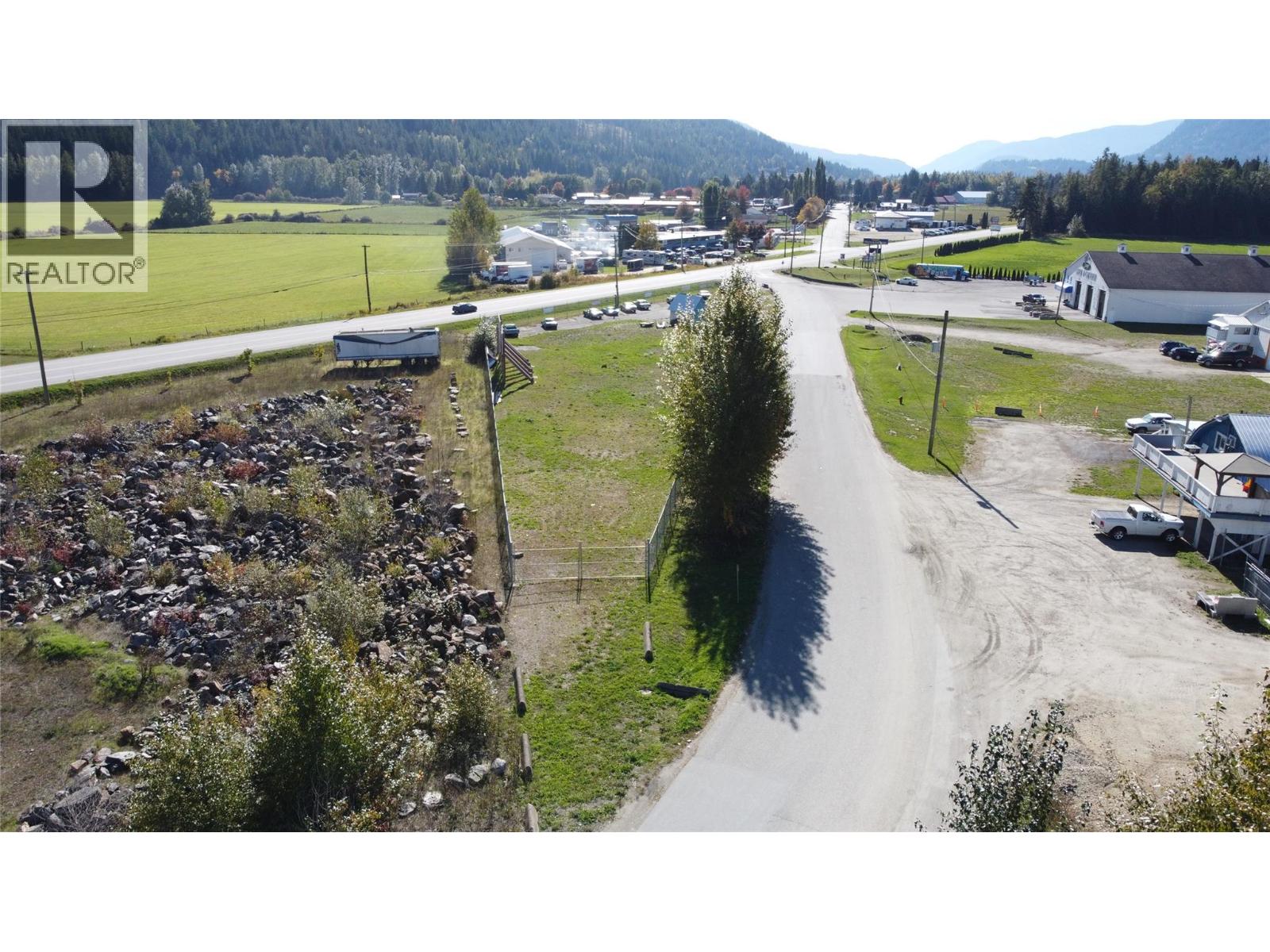 1310 Trans Canada Highway Property Photo 20