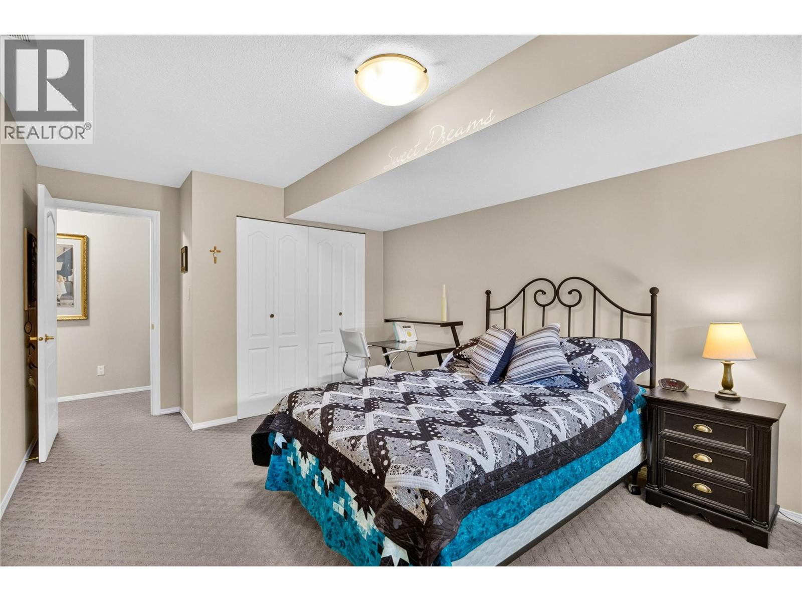 114 Brentview Court Property Photo 33