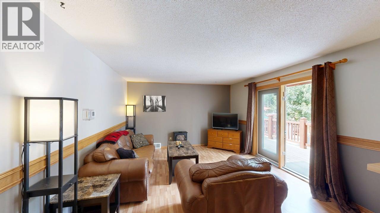 1693 Oberg Johnson Road Property Photo 11