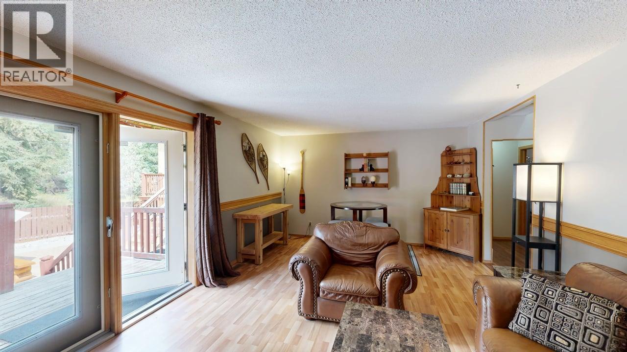 1693 Oberg Johnson Road Property Photo 12
