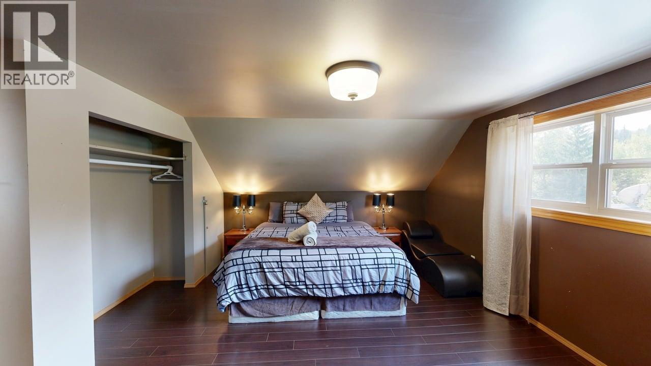 1693 Oberg Johnson Road Property Photo 20