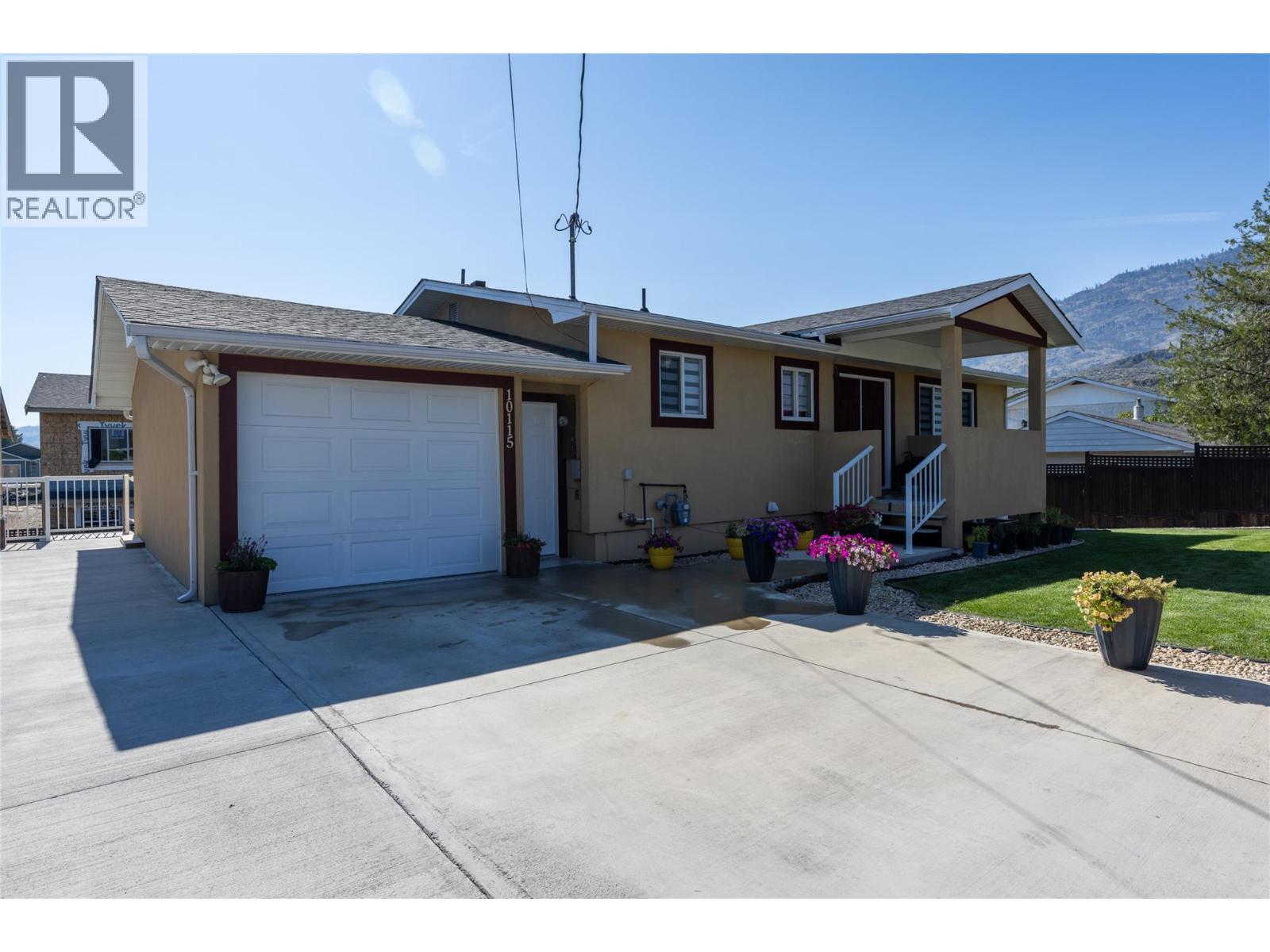 10115 74th Avenue Property Photo 5