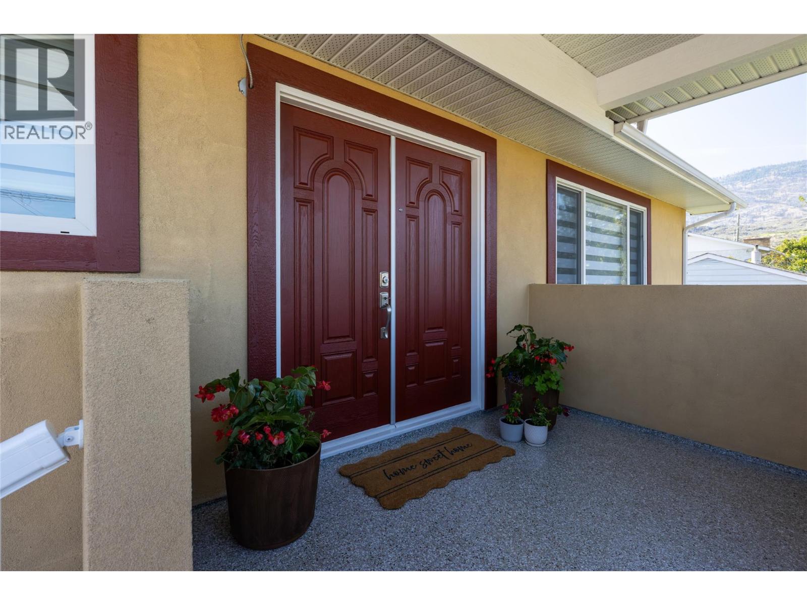 10115 74th Avenue Property Photo 10