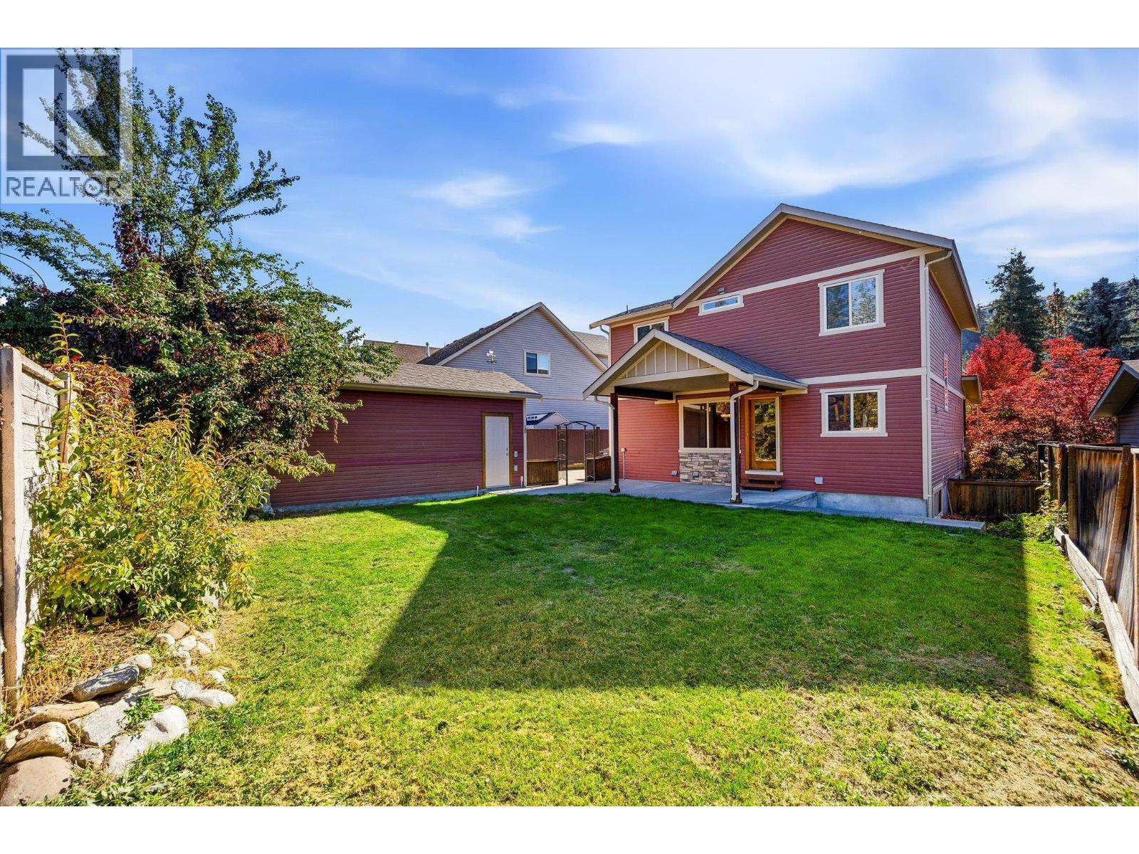 922 Paret Crescent Property Photo 34