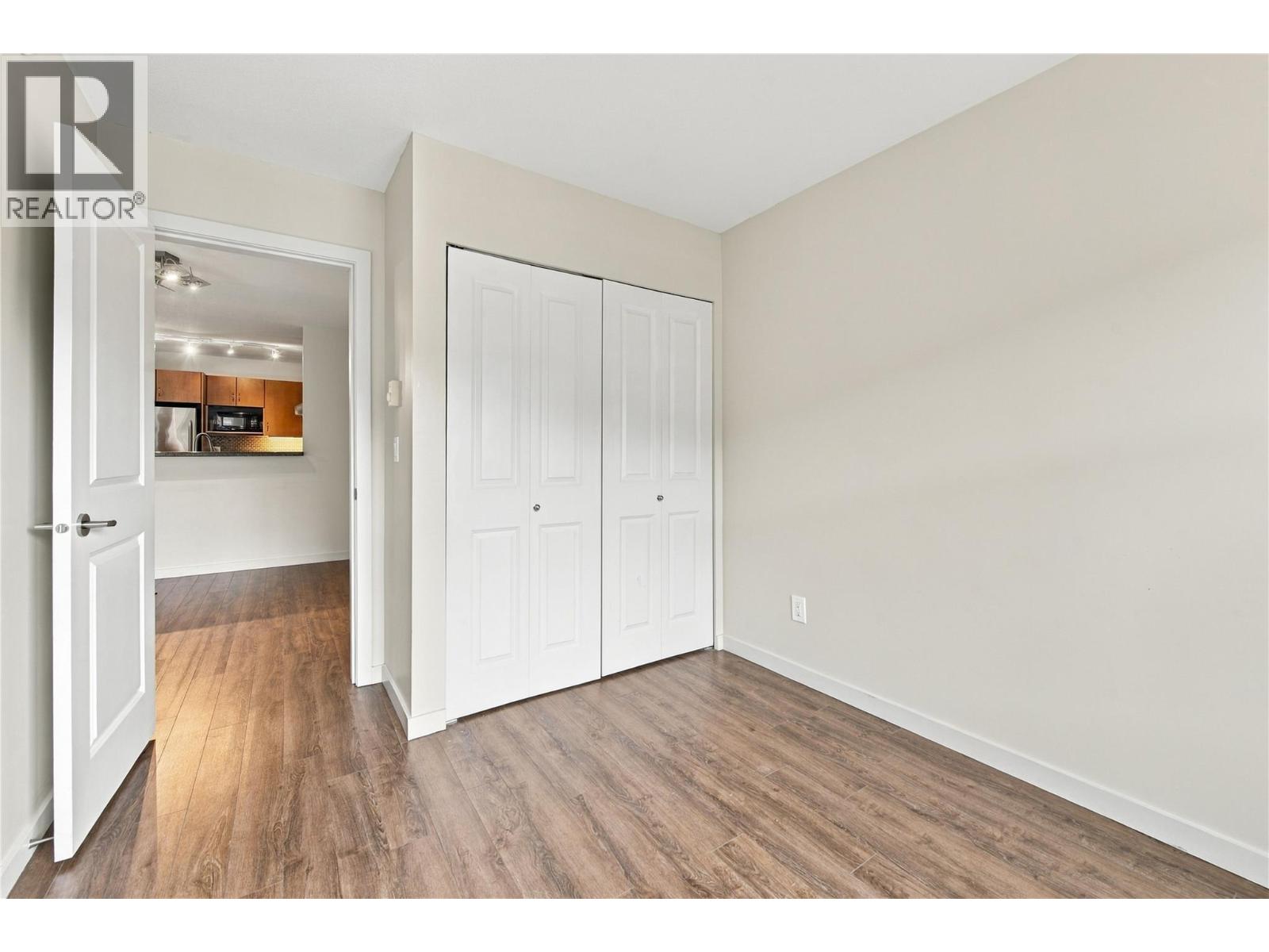 563 Yates Road Unit# 412 Property Photo 17