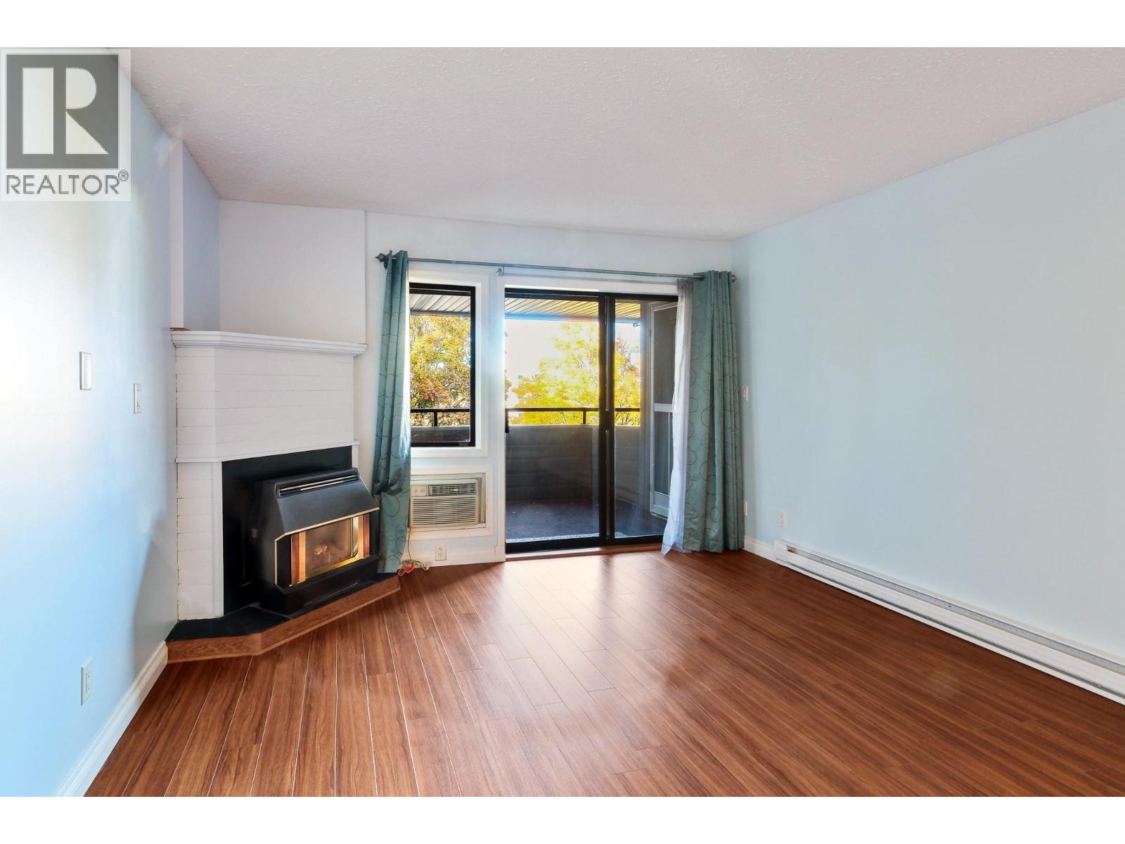 1801 32 Street Unit# 303 Property Photo 7
