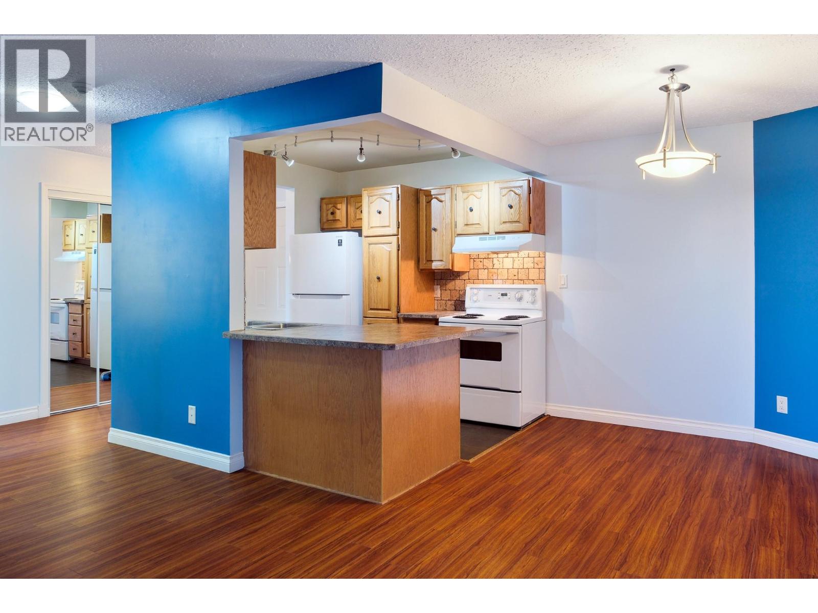 1801 32 Street Unit# 303 Property Photo 12