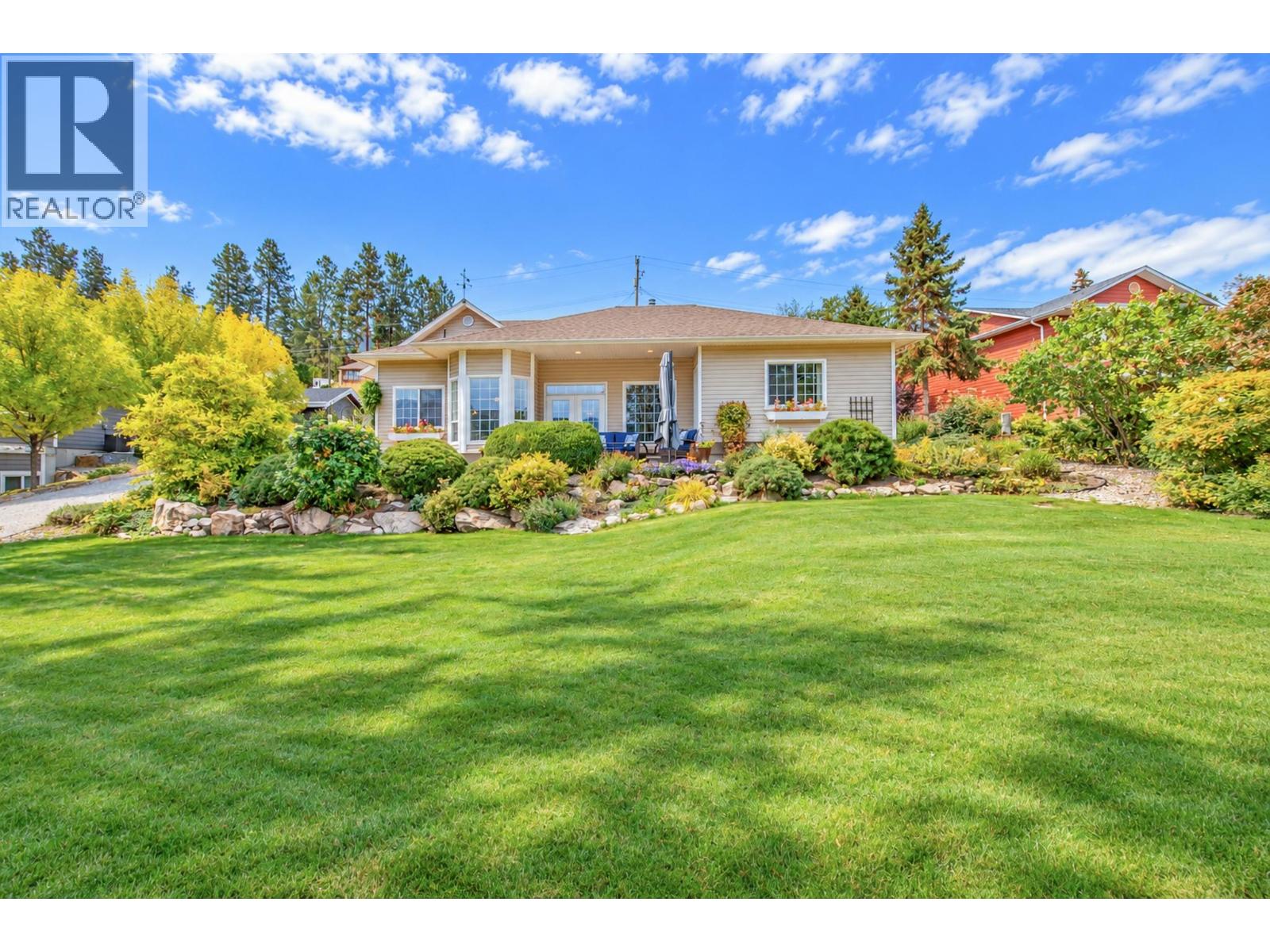 16585 Toby Road Property Photo 10