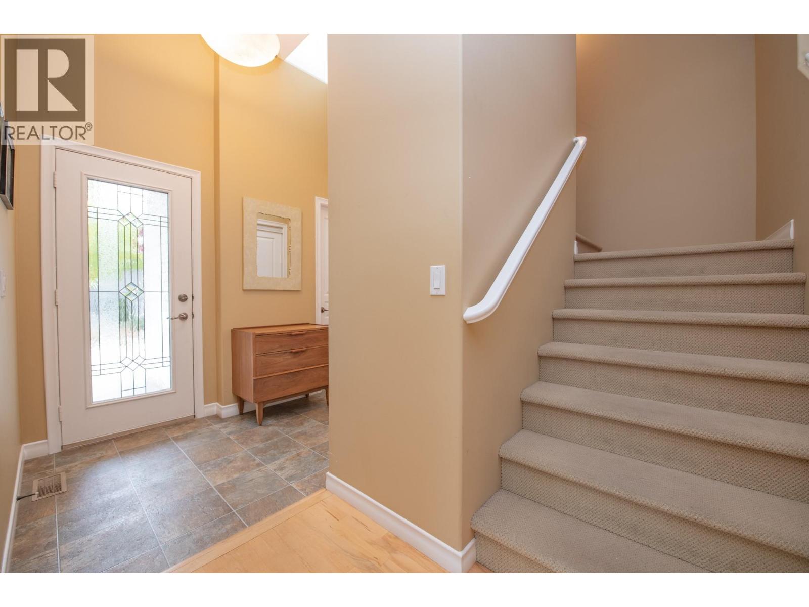 16585 Toby Road Property Photo 16