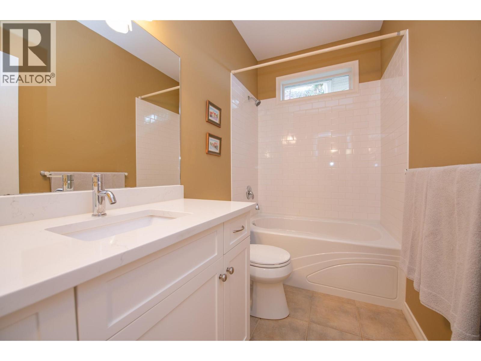 16585 Toby Road Property Photo 23