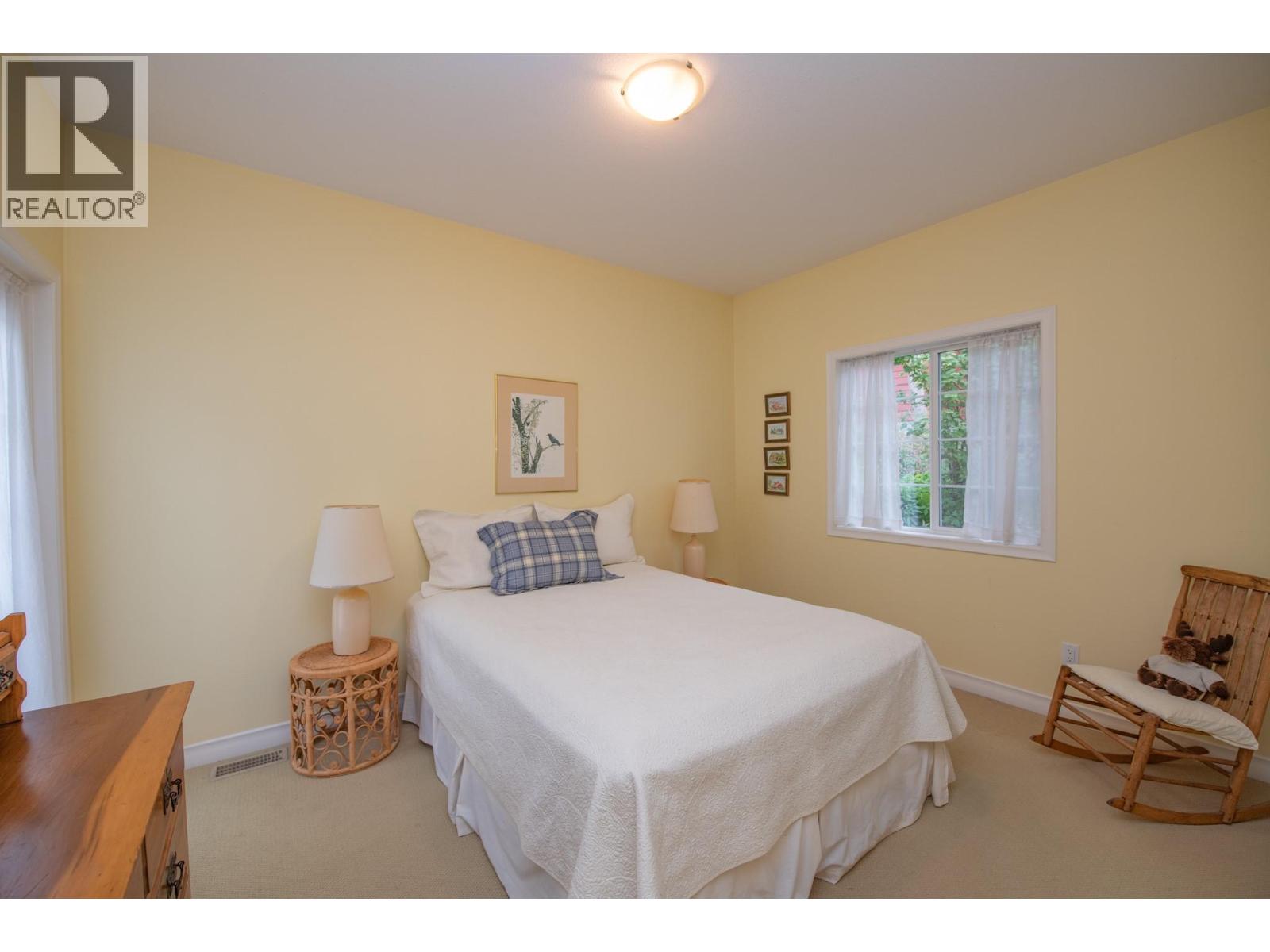 16585 Toby Road Property Photo 24