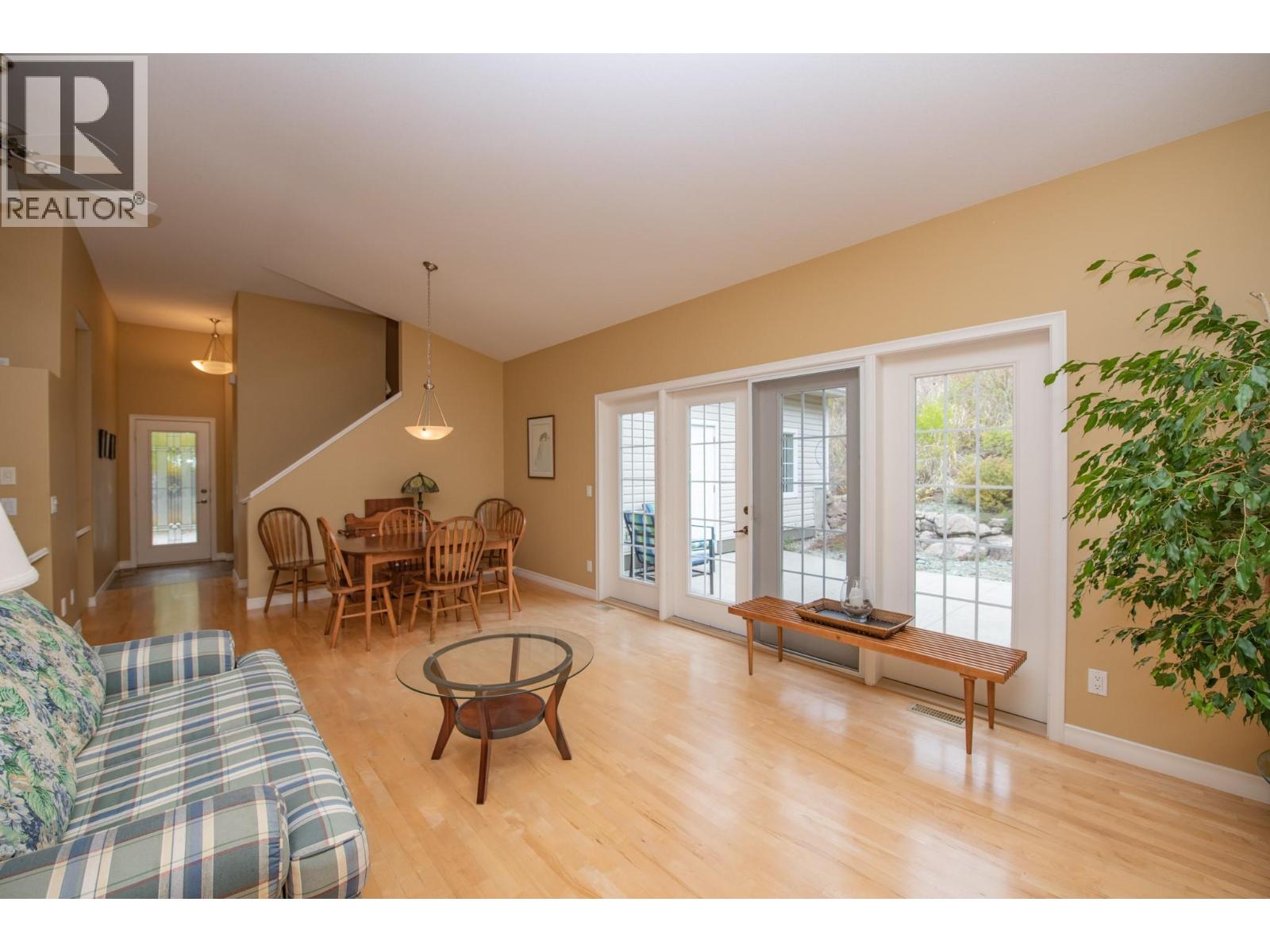 16585 Toby Road Property Photo 33