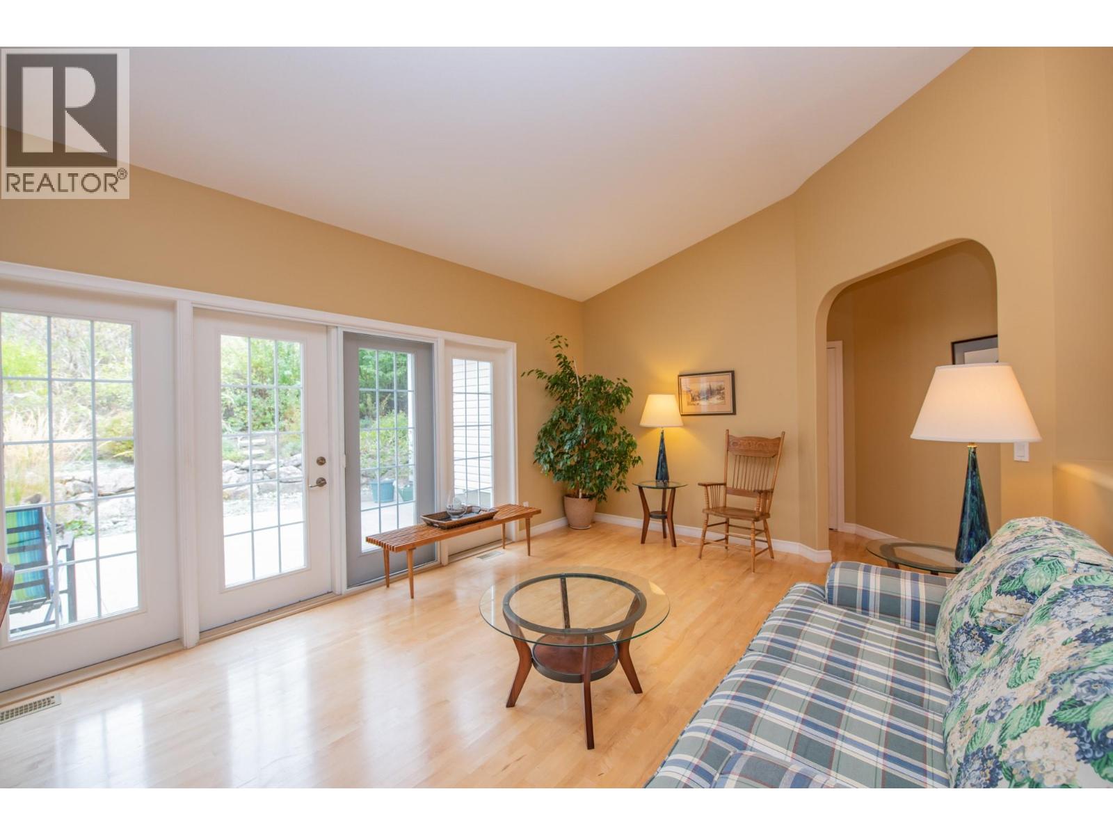 16585 Toby Road Property Photo 36