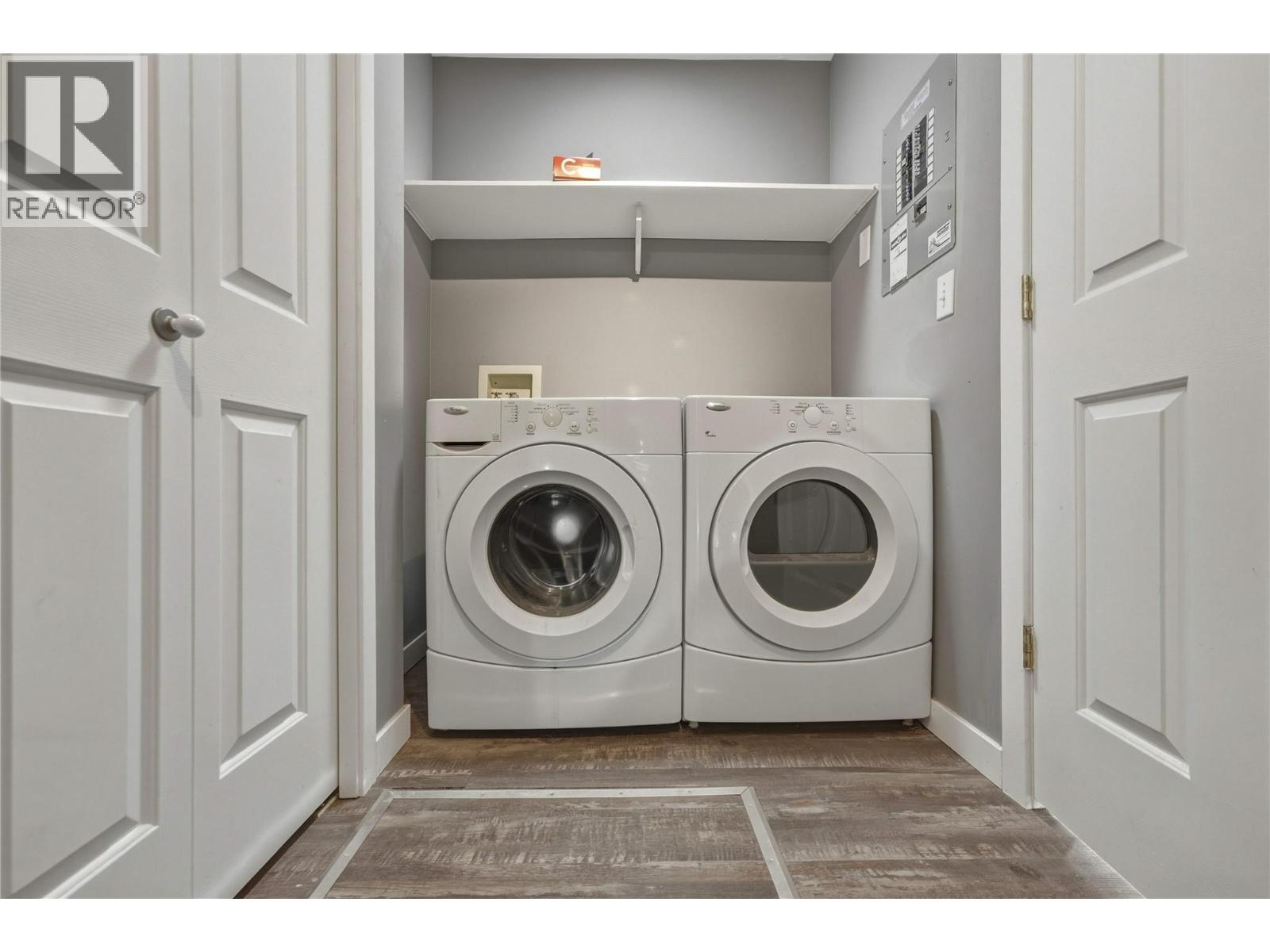 317 3rd Street Property Photo 20