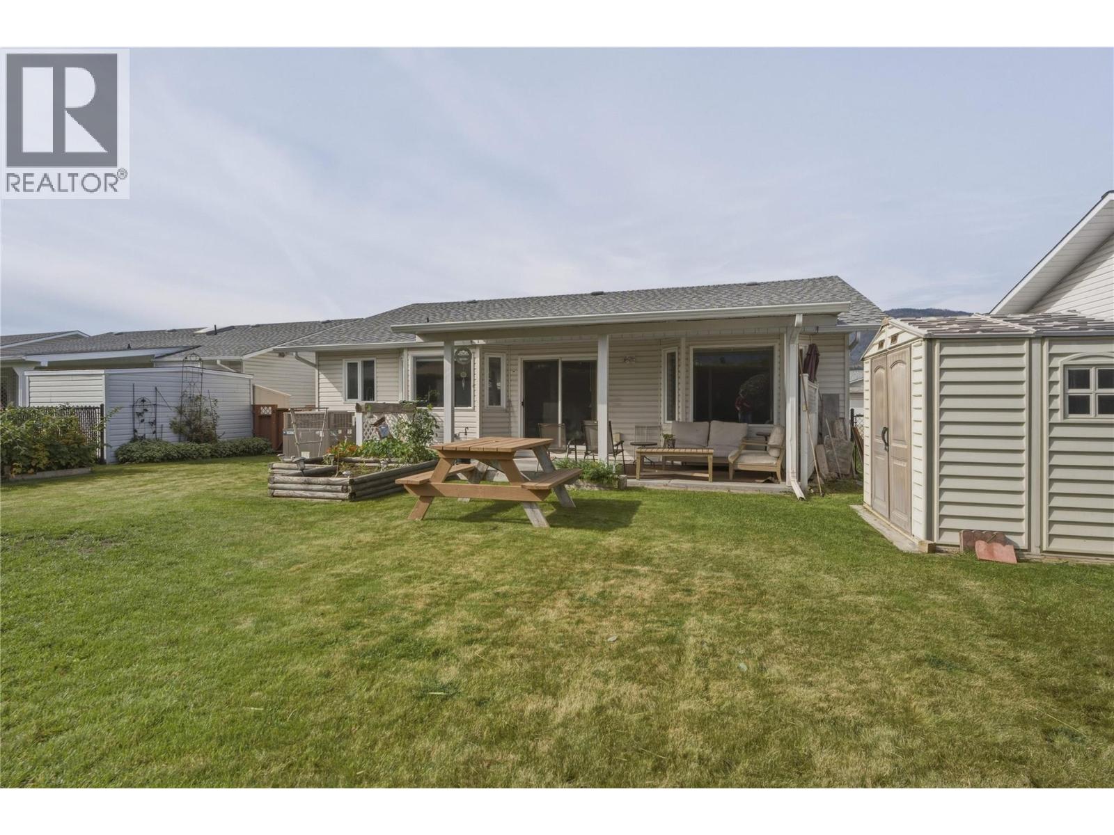 317 3rd Street Property Photo 24