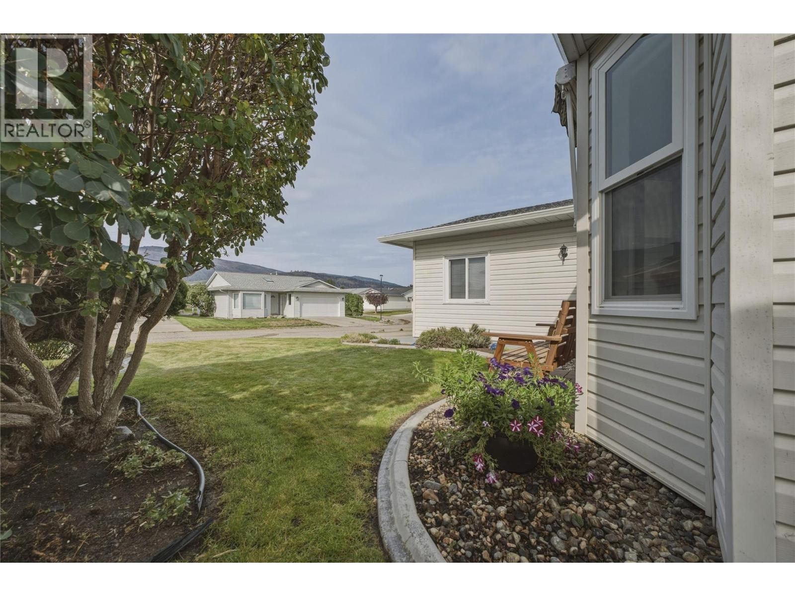 317 3rd Street Property Photo 26