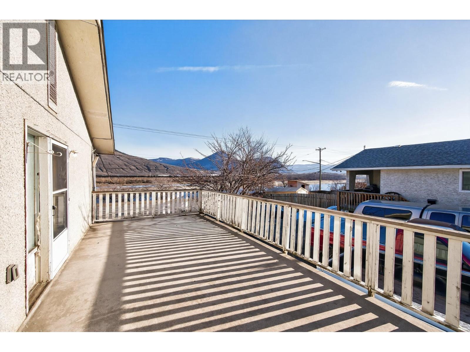 2070/2072 Westsyde Road Property Photo 12