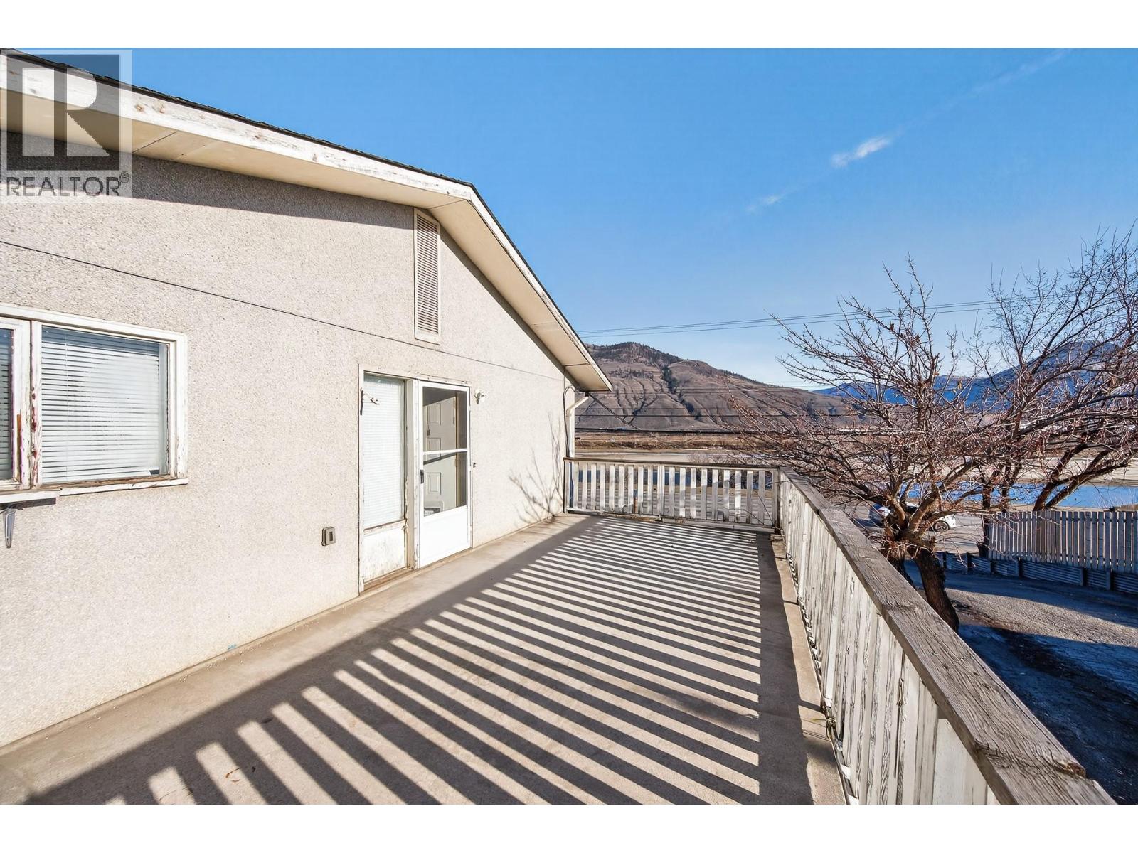 2070/2072 Westsyde Road Property Photo 13