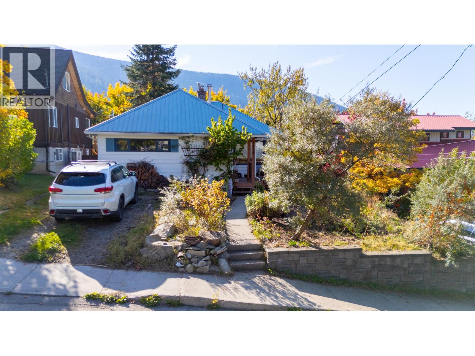 1424 Falls Street Property Photo 13