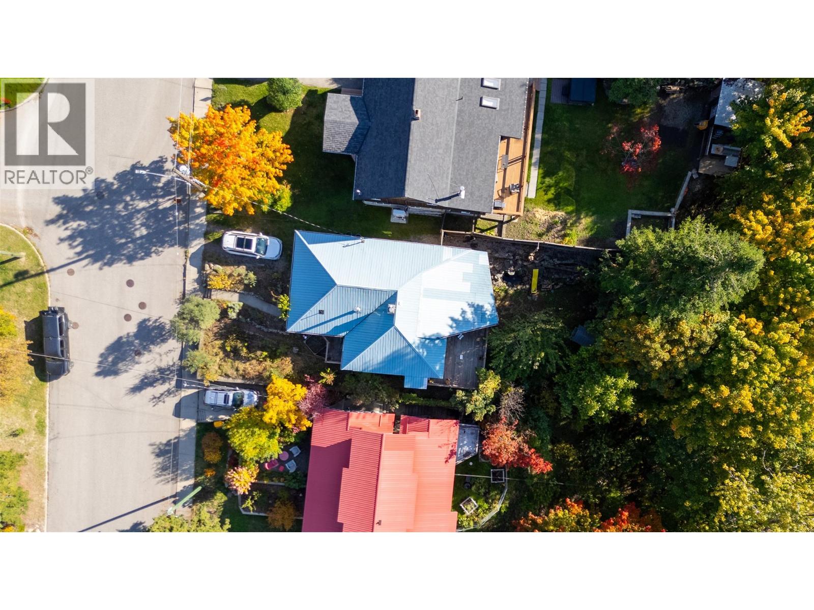 1424 Falls Street Property Photo 14