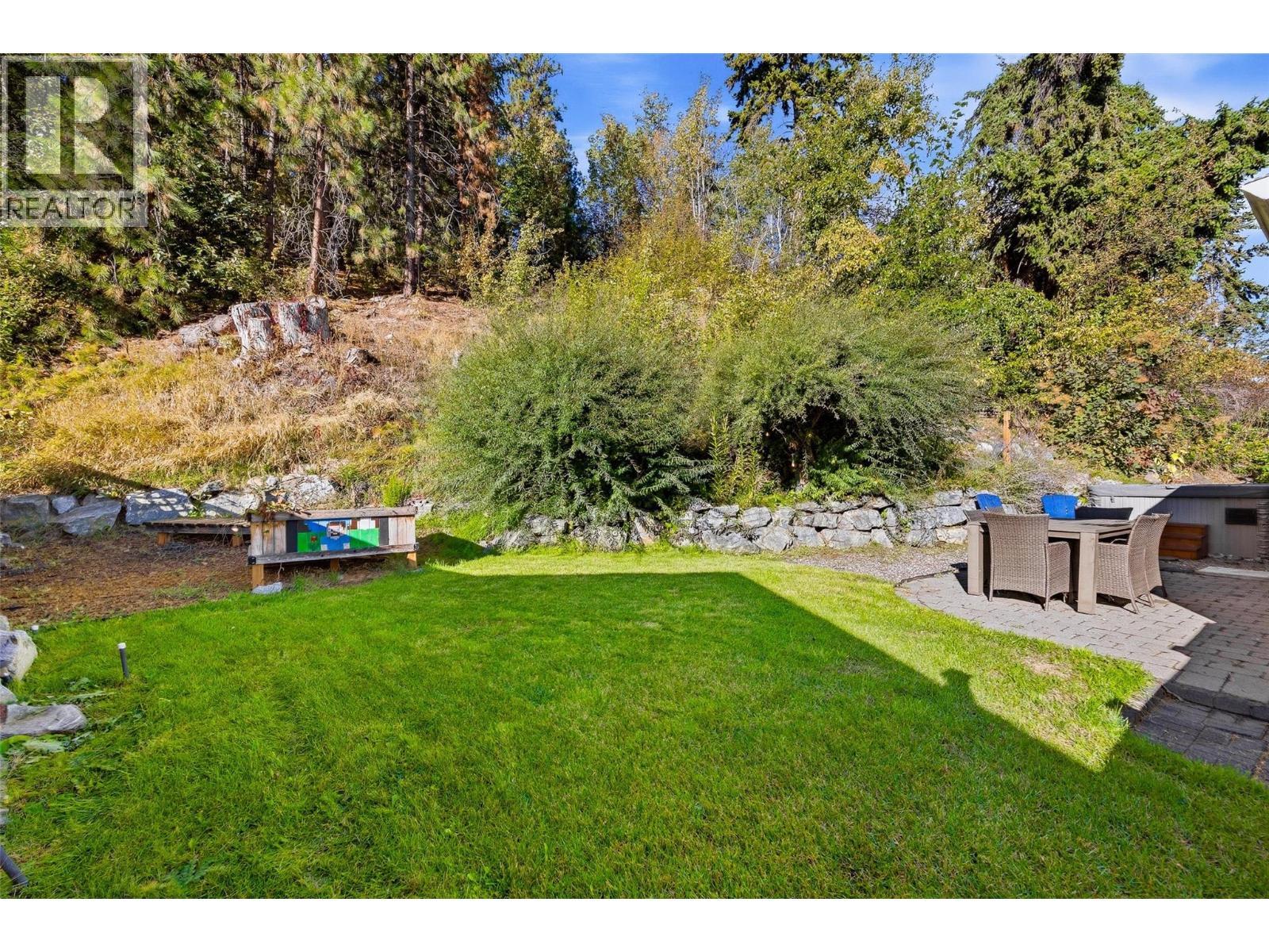 3220 Mciver Road Property Photo 40