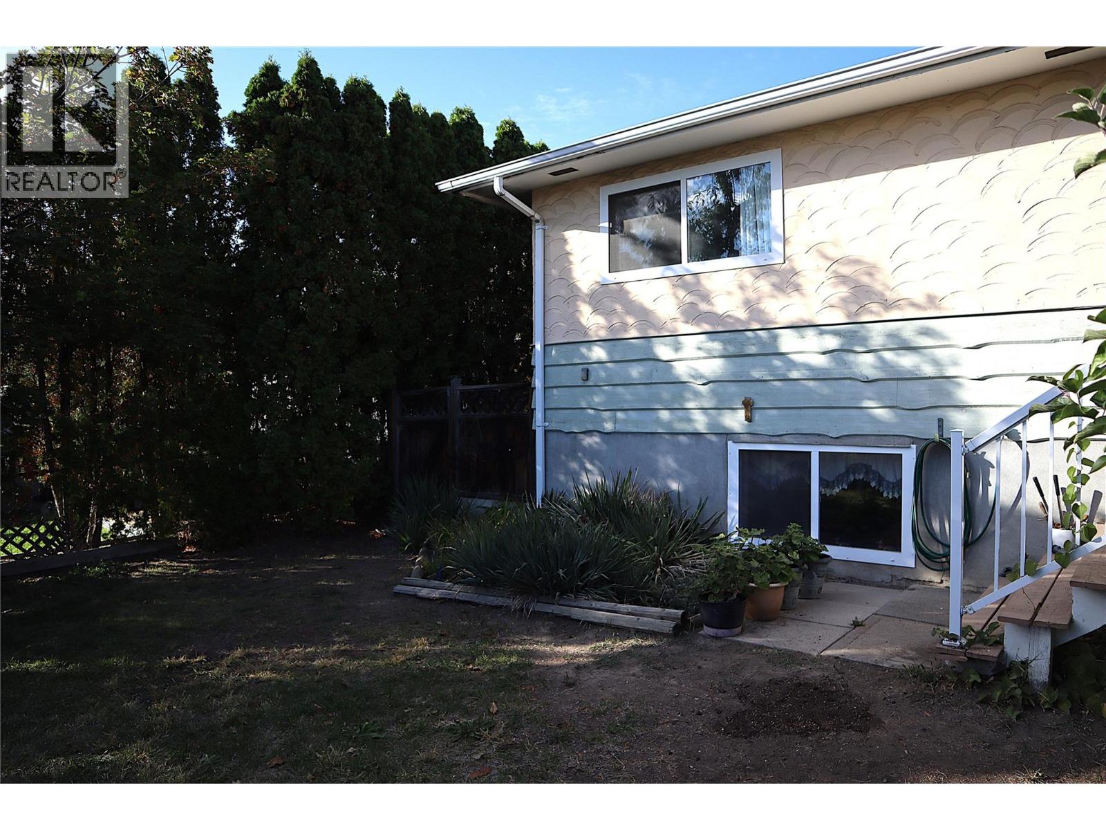 1233 Hook Drive Property Photo 29