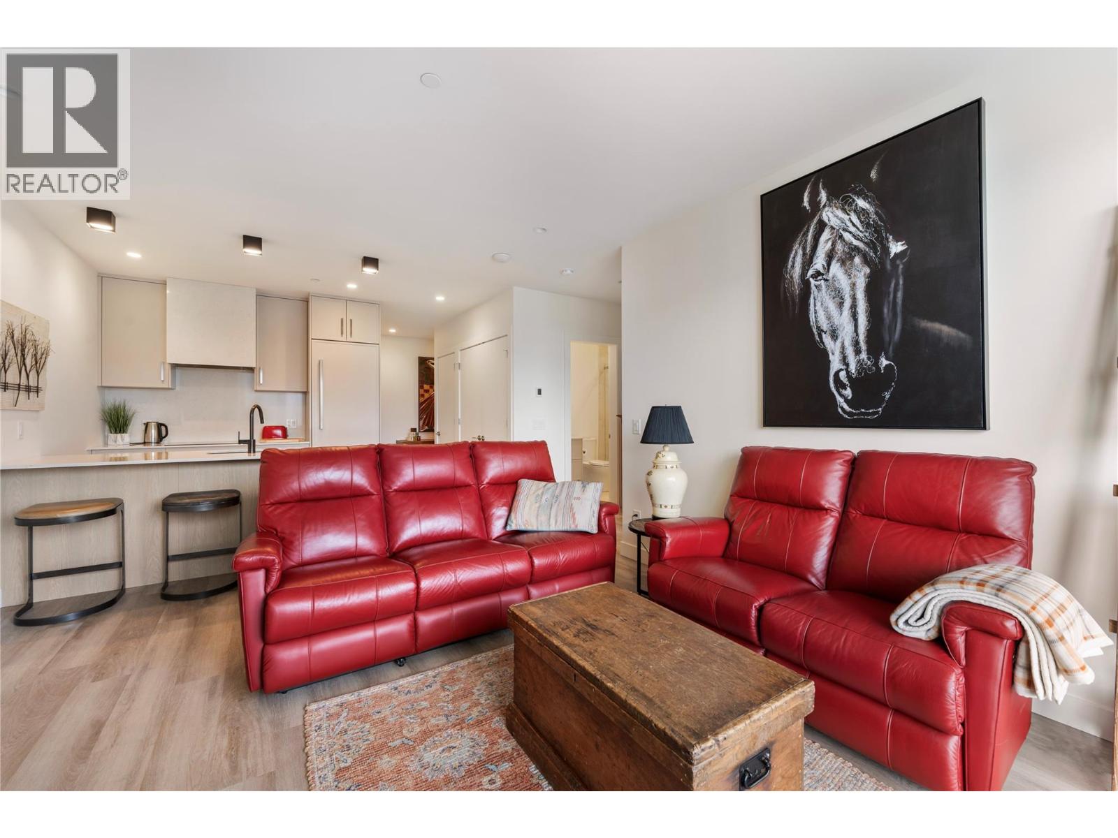 3340 Lakeshore Road Unit# 1003 Property Photo 10
