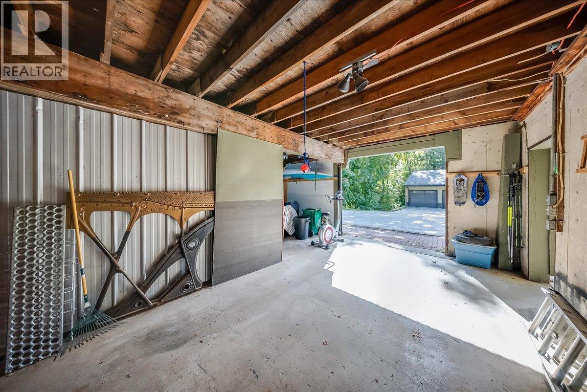 2510 Cooke Avenue Property Photo 6