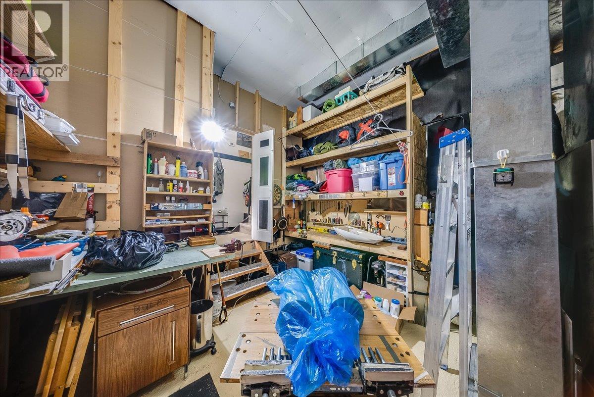 2510 Cooke Avenue Property Photo 17