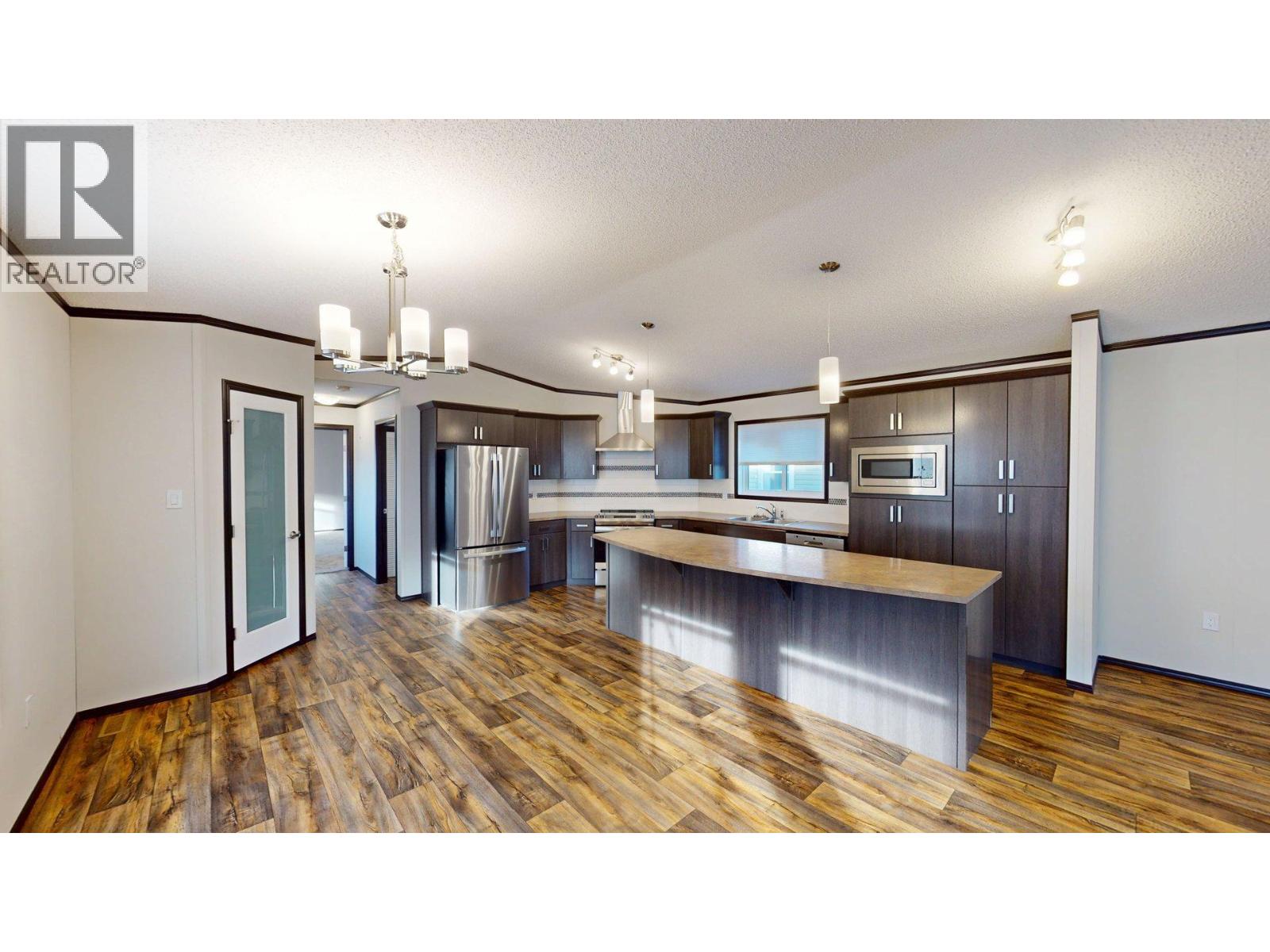 23 Deerborne Drive Property Photo 2