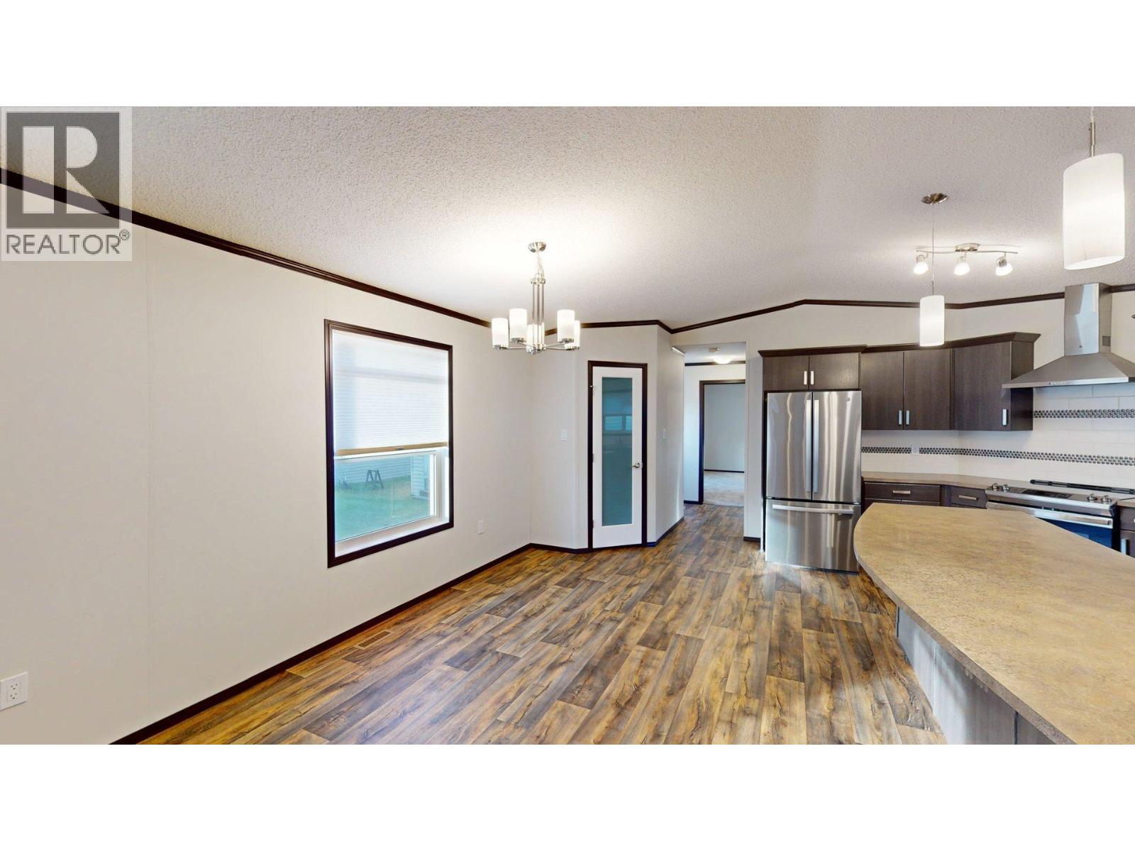 23 Deerborne Drive Property Photo 6