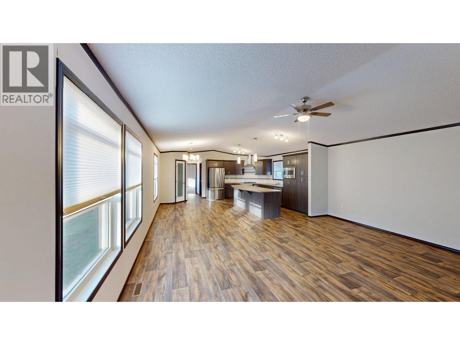 23 Deerborne Drive Property Photo 8