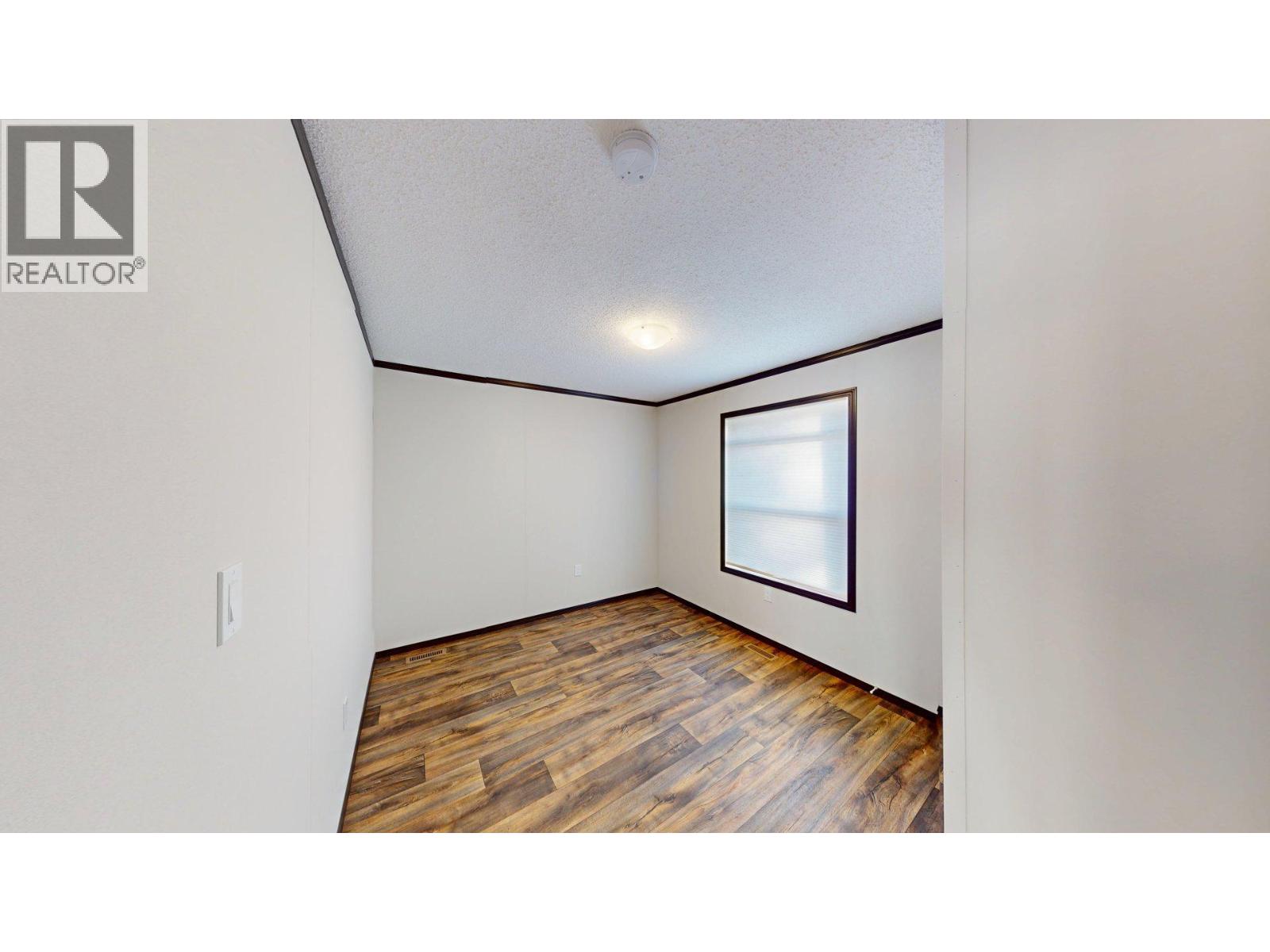 23 Deerborne Drive Property Photo 17