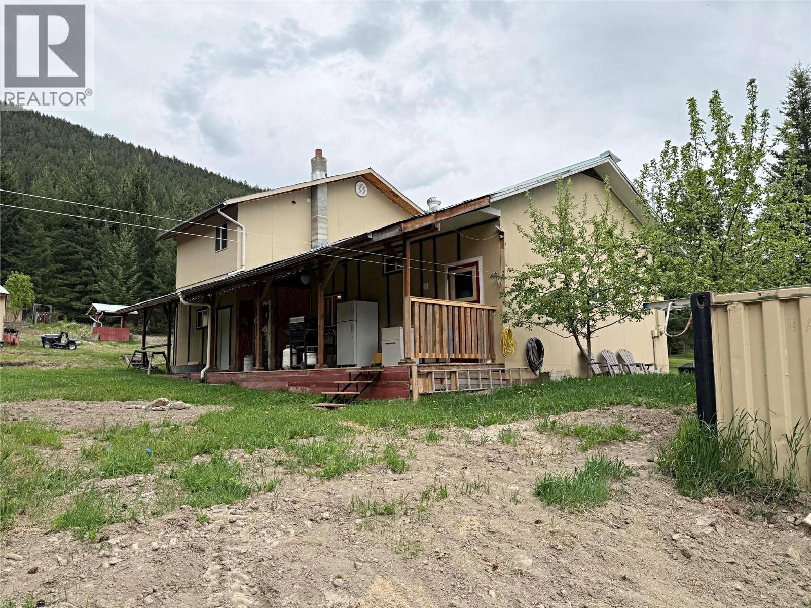 5420 Heffley Louis Creek Road Property Photo 34