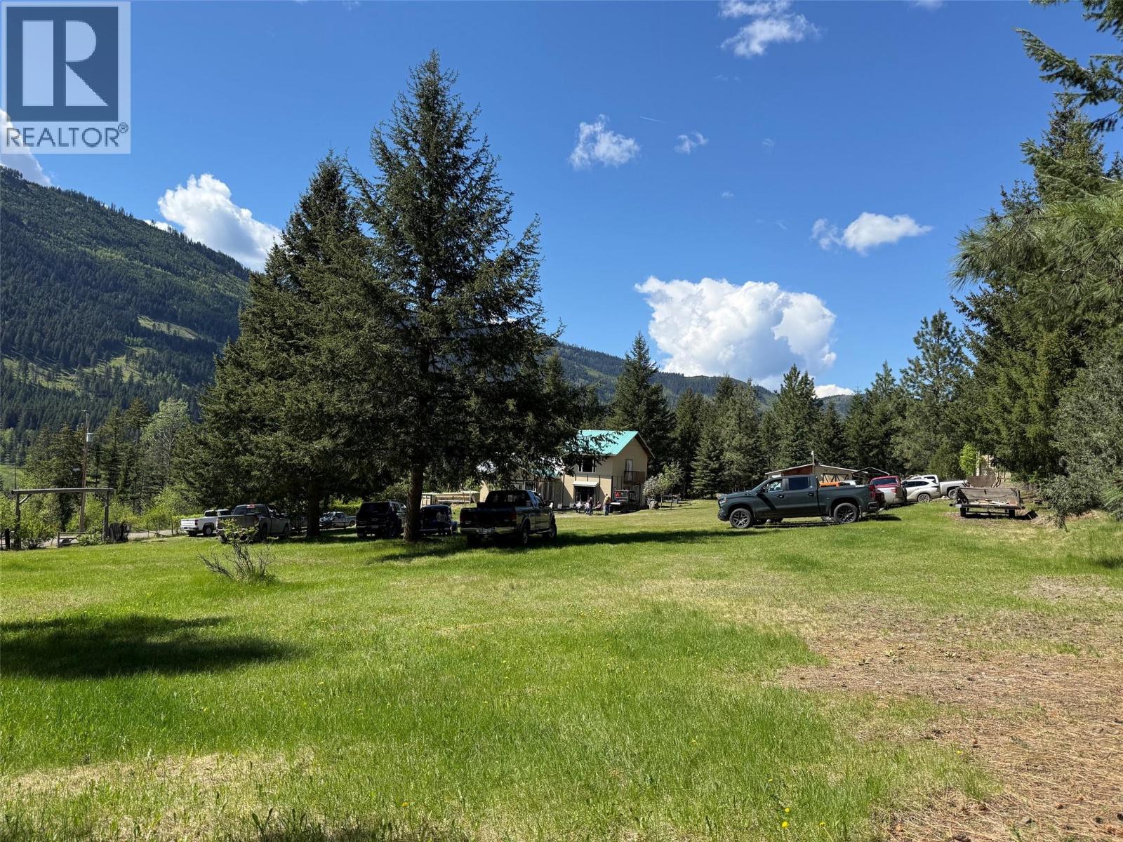 5420 Heffley Louis Creek Road Property Photo 35
