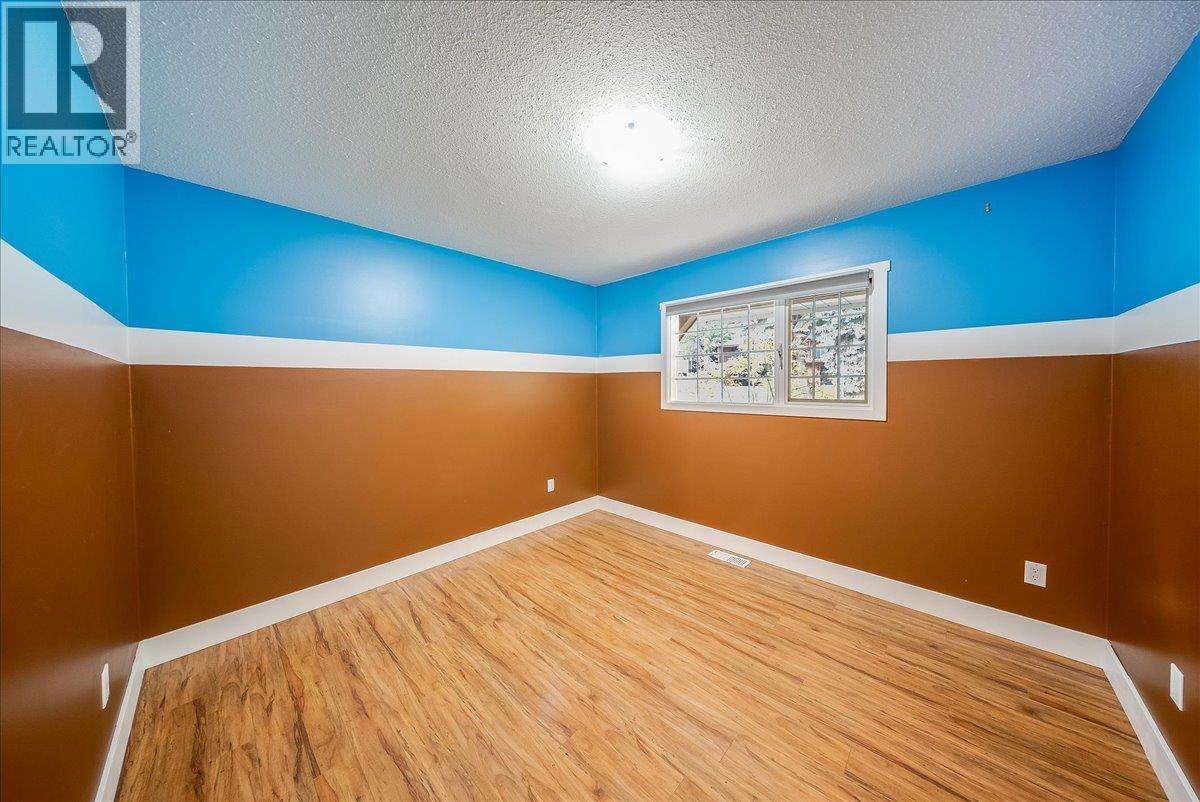 2421 12th Avenue Property Photo 15