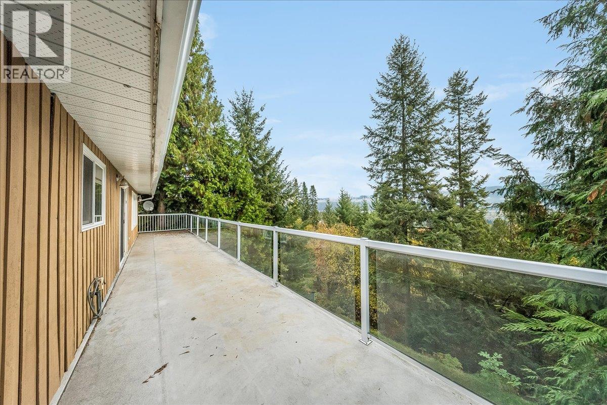 2421 12th Avenue Property Photo 22