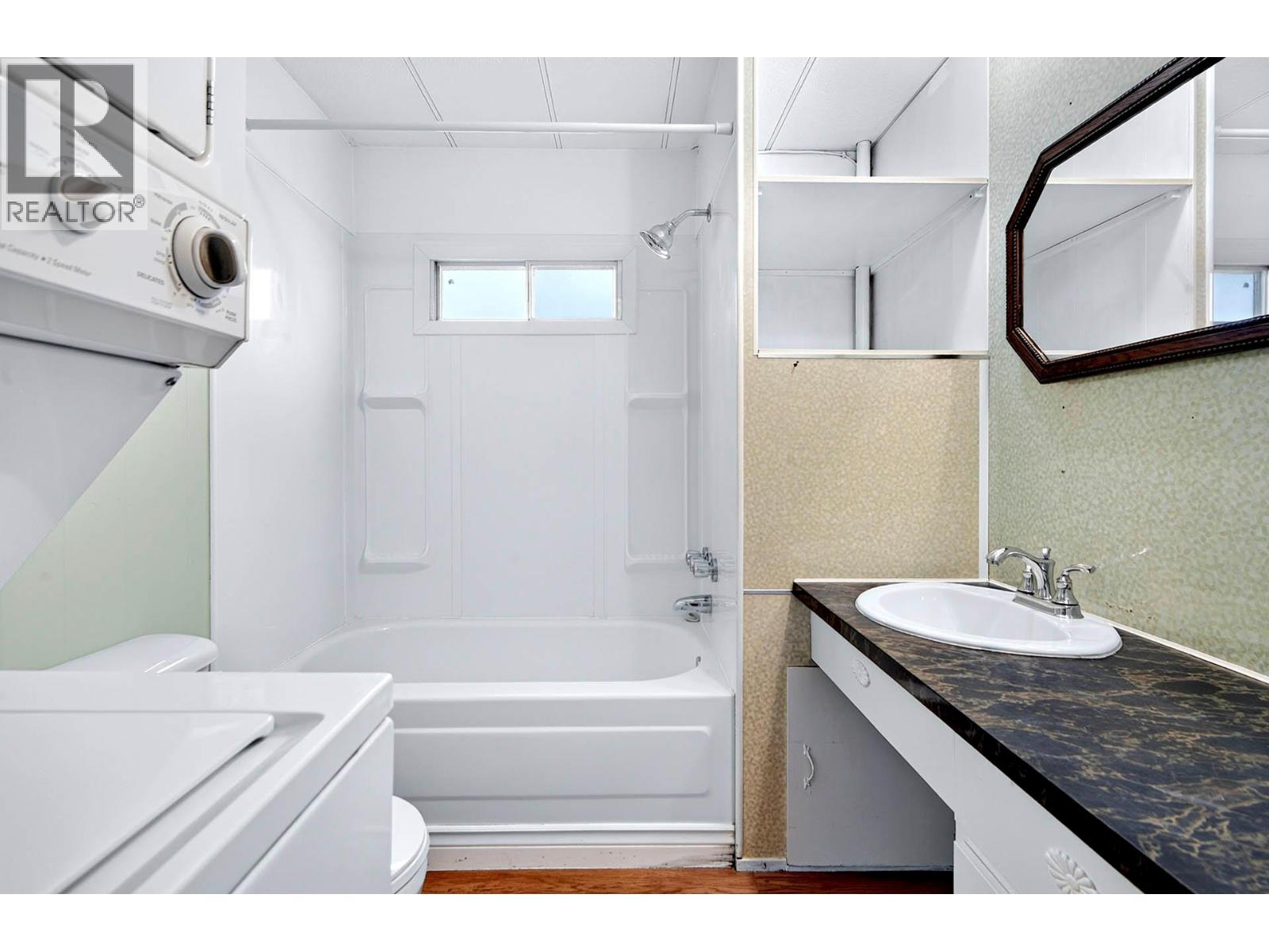 1299 Pinegrove Road Property Photo 25