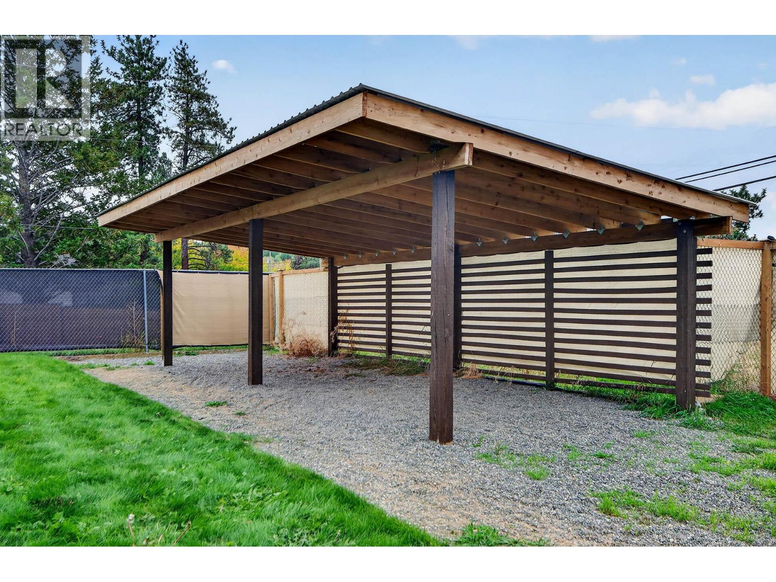 1299 Pinegrove Road Property Photo 27