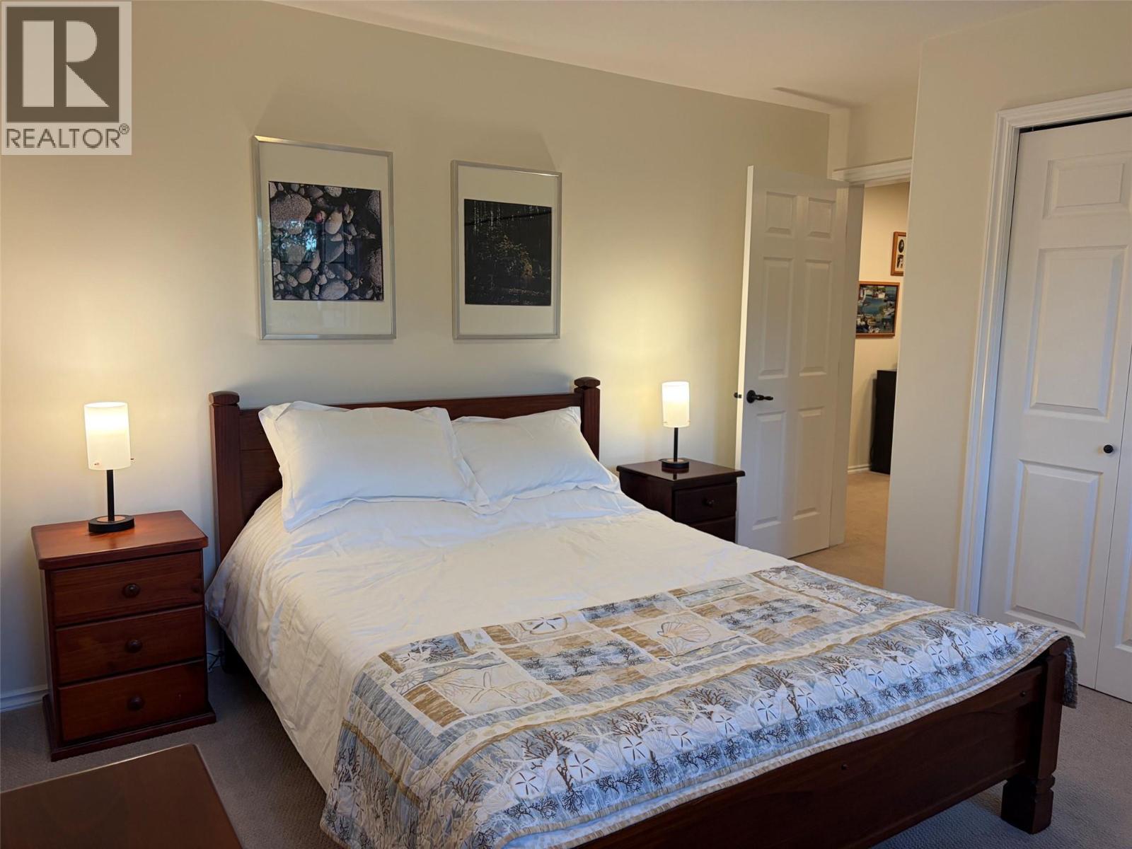 464 Whitman Way Property Photo 39