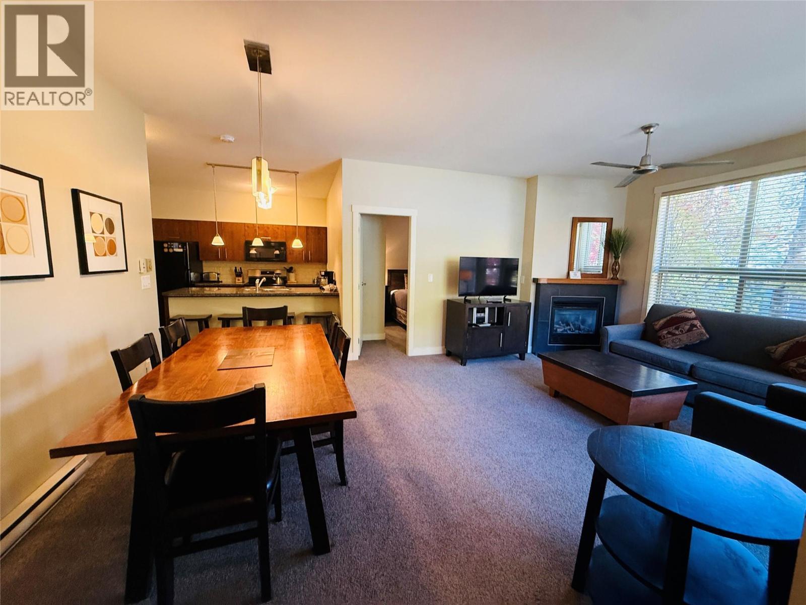 2049 Summit Drive Unit# 215 D Property Photo 5