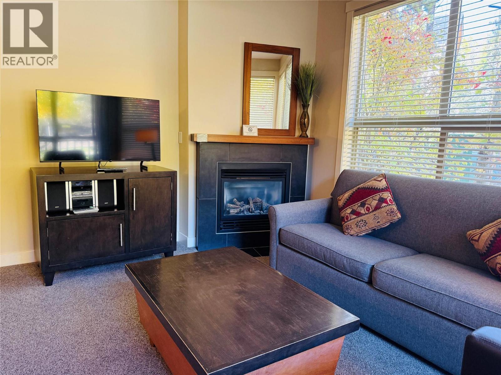 2049 Summit Drive Unit# 215 D Property Photo 15