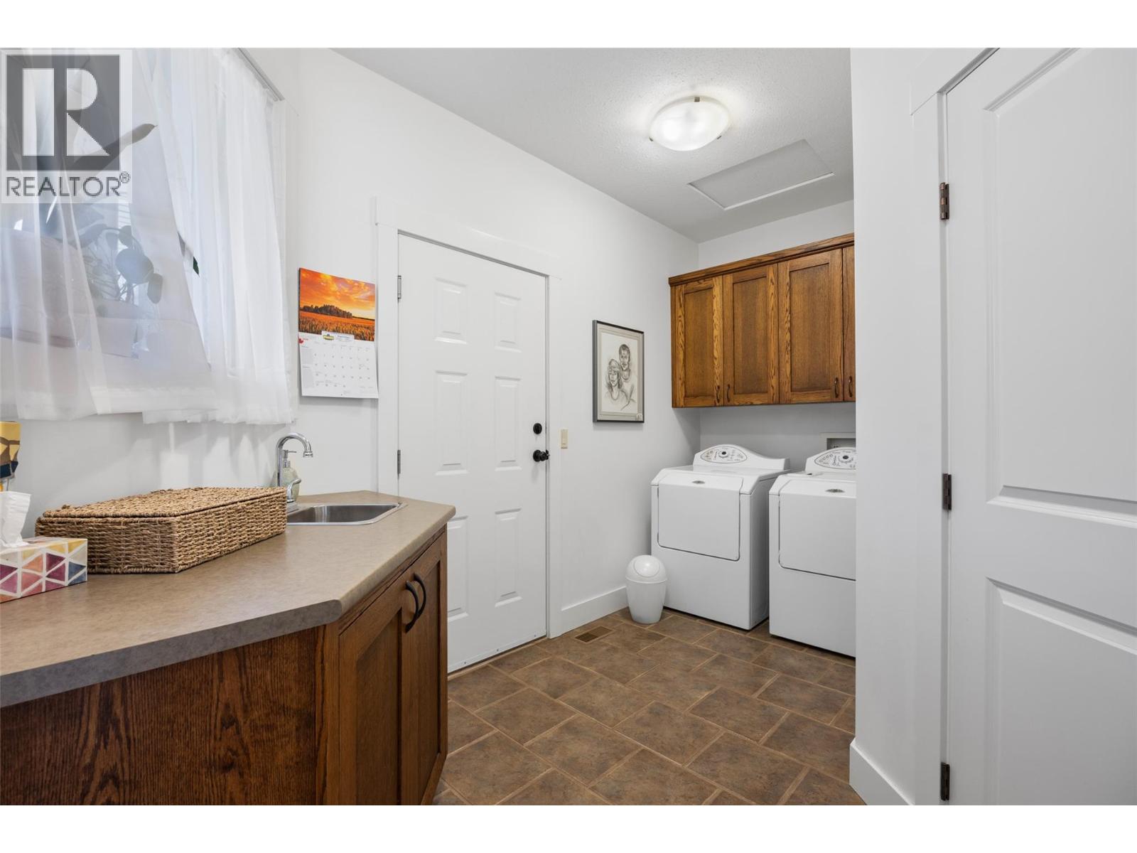 3187 Wawn Court Property Photo 25