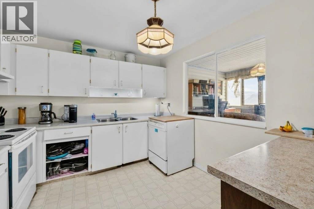 137 Mcgill Road Unit# 75 Property Photo 3