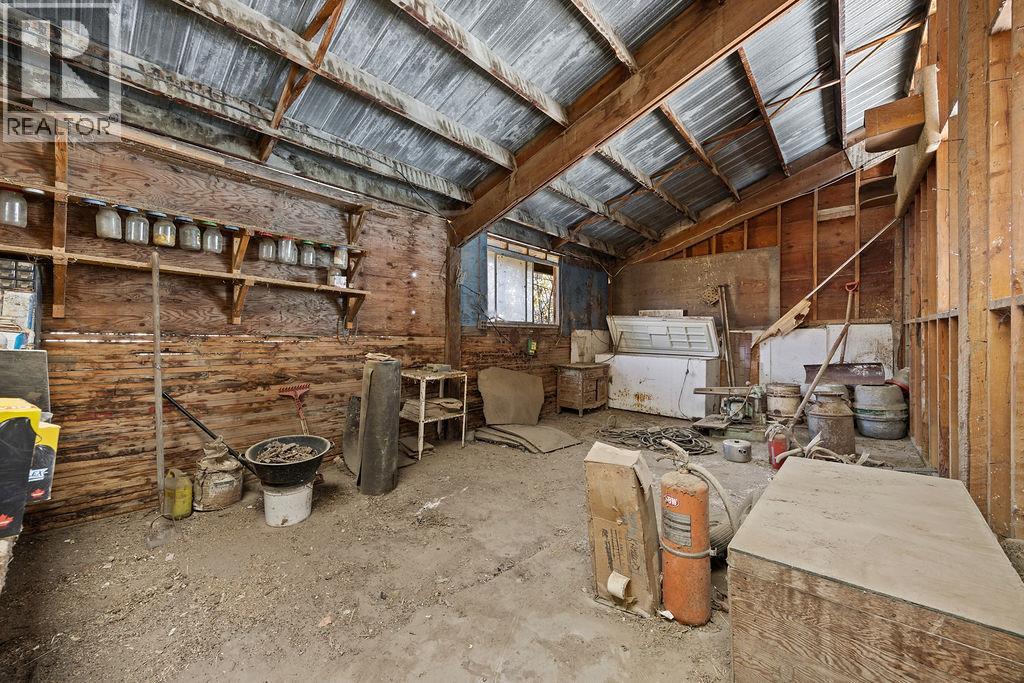 1823 Francis Street Property Photo 17